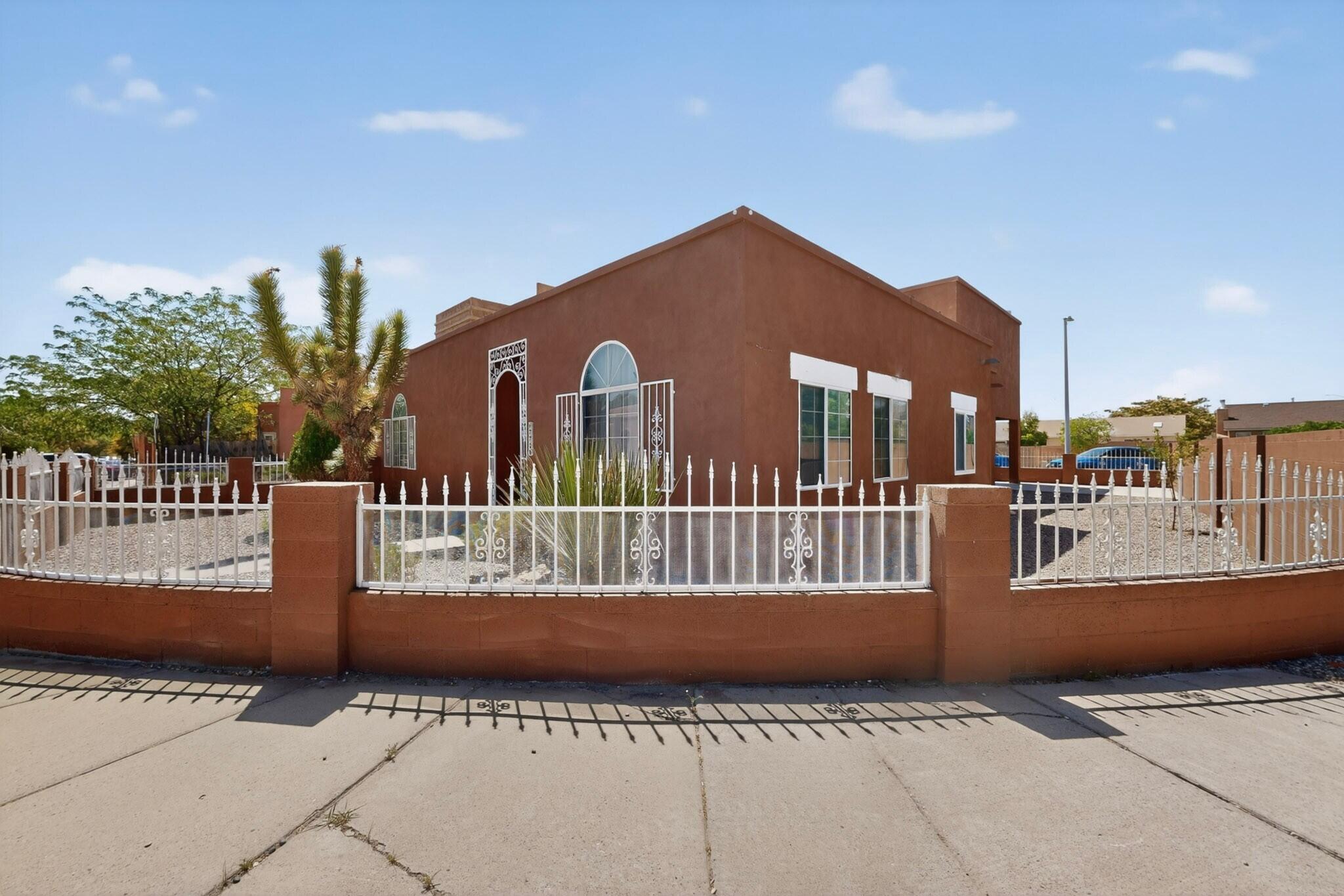 Photo 3 of Single family home for sale at 7728 Redwood Dr Nw, Albuquerque, NM 87120 | MLS# 1105036 | Listing updated on 2026-09-18