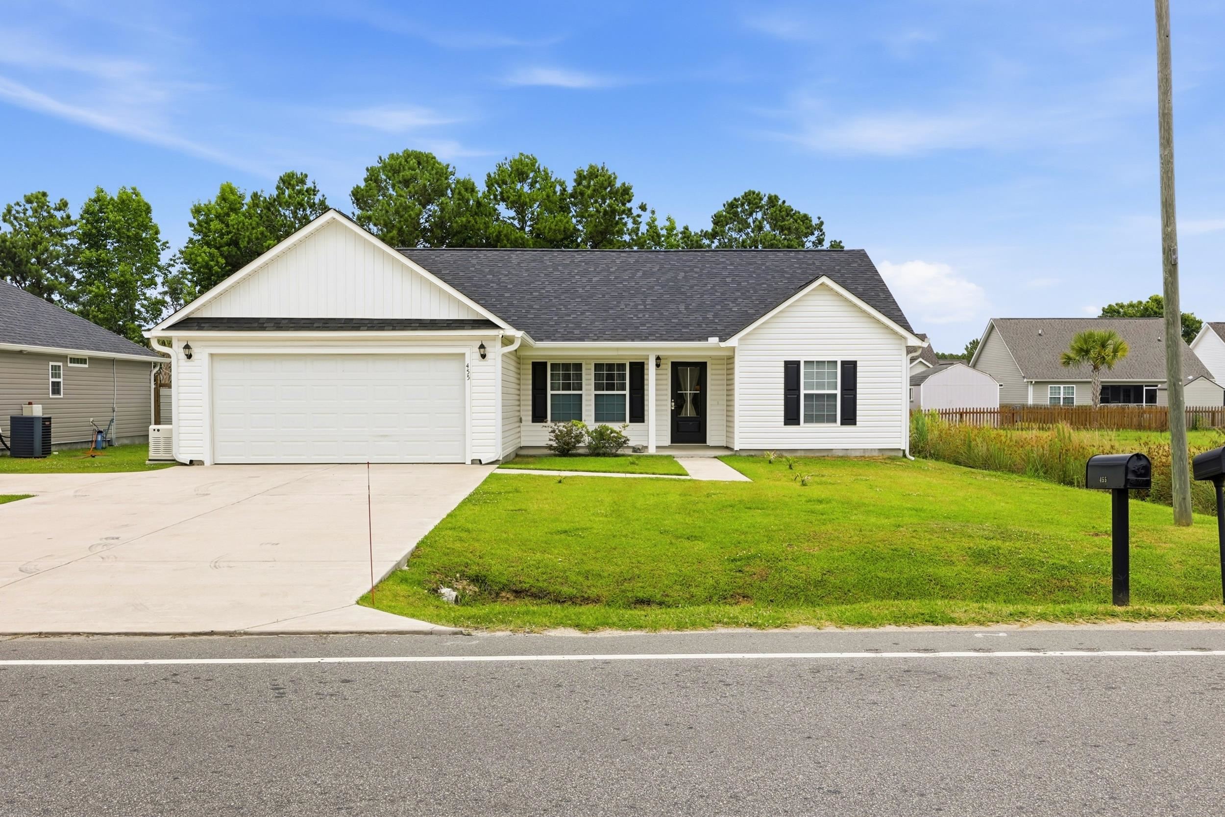 455 Pine Needle Dr. Longs, SC 29568