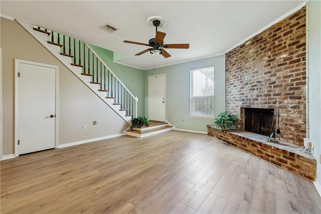Photo 3 of Townhouse for sale at 4213 River Rd, Jefferson, LA 70121 | MLS# 2561567 | Listing updated on 2026-10-18