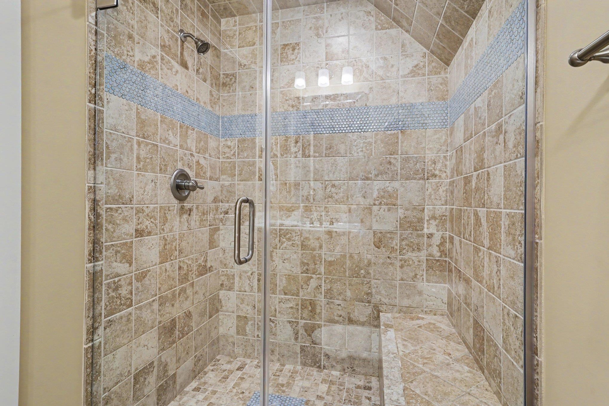 2614969 | Photo 21