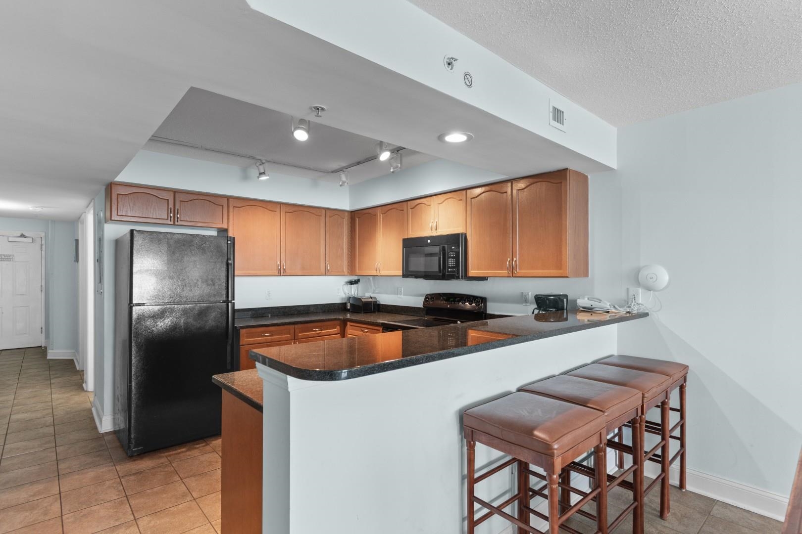 Listing Photo 3 - Condo for sale in building located at 1321 S Ocean Blvd, North Myrtle Beach, SC 29582 - Unit #606