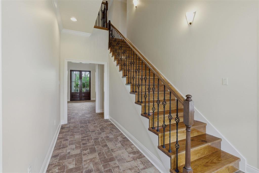 2411 Bon Vie Drive — photo 5