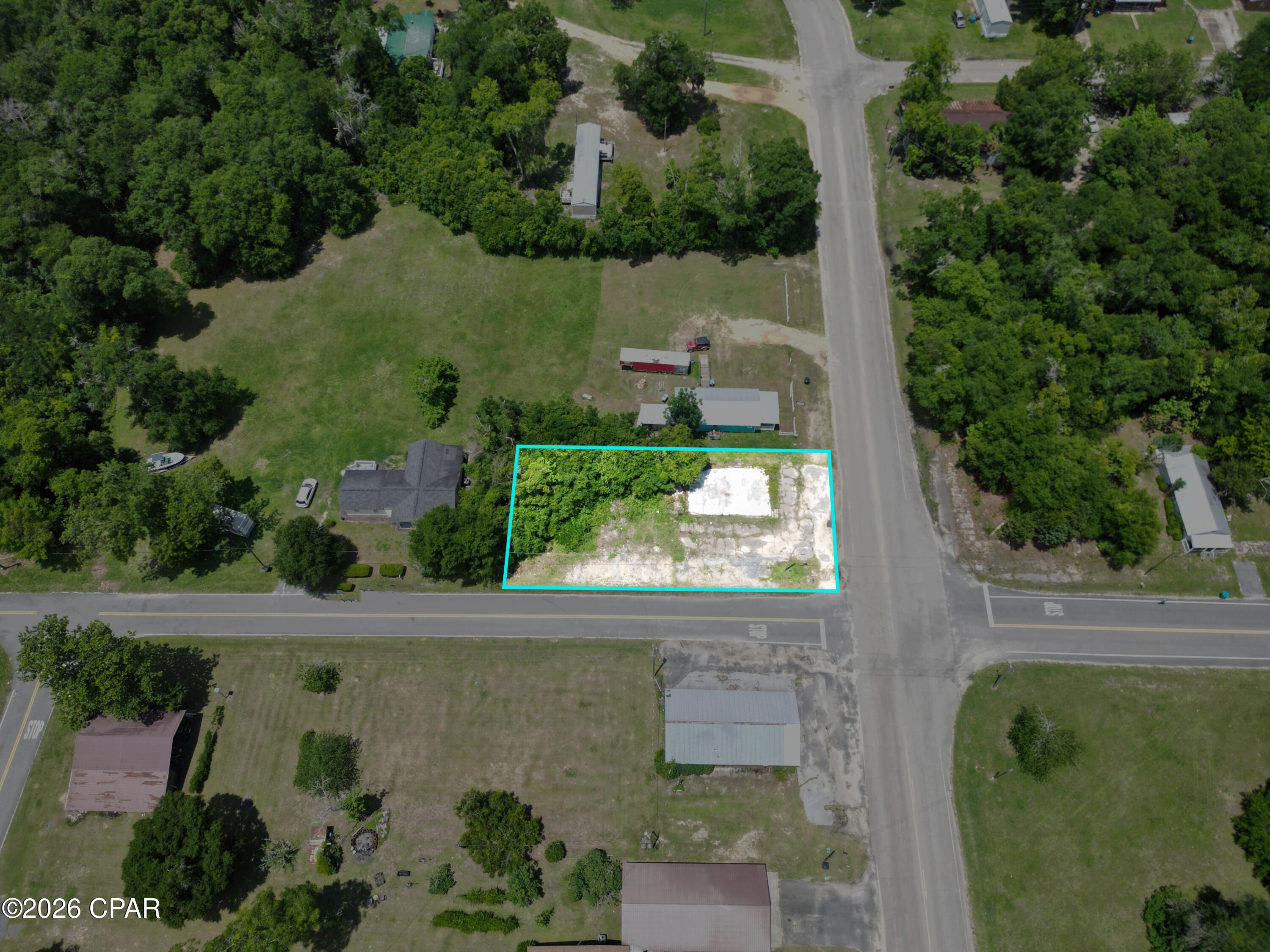 10348 NW Main Street, Bristol, FL 32321