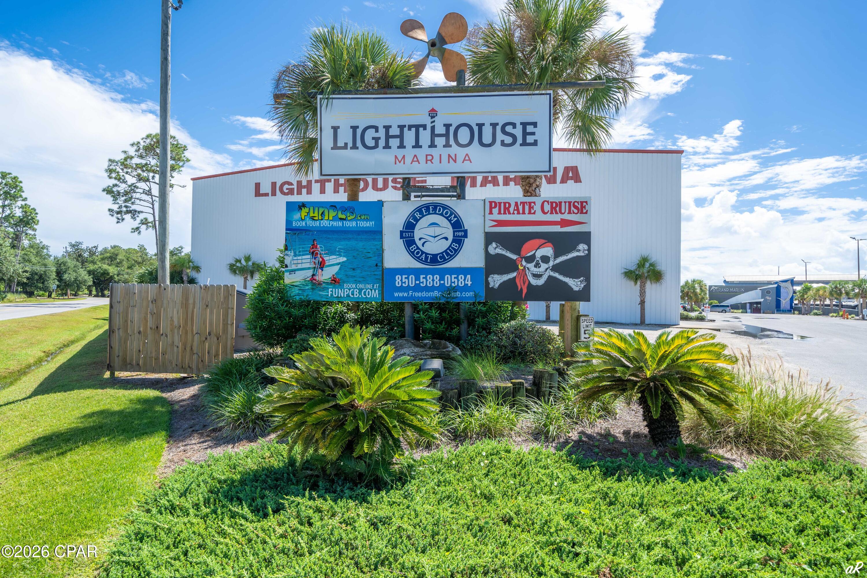 5418 Hopetown Lane
