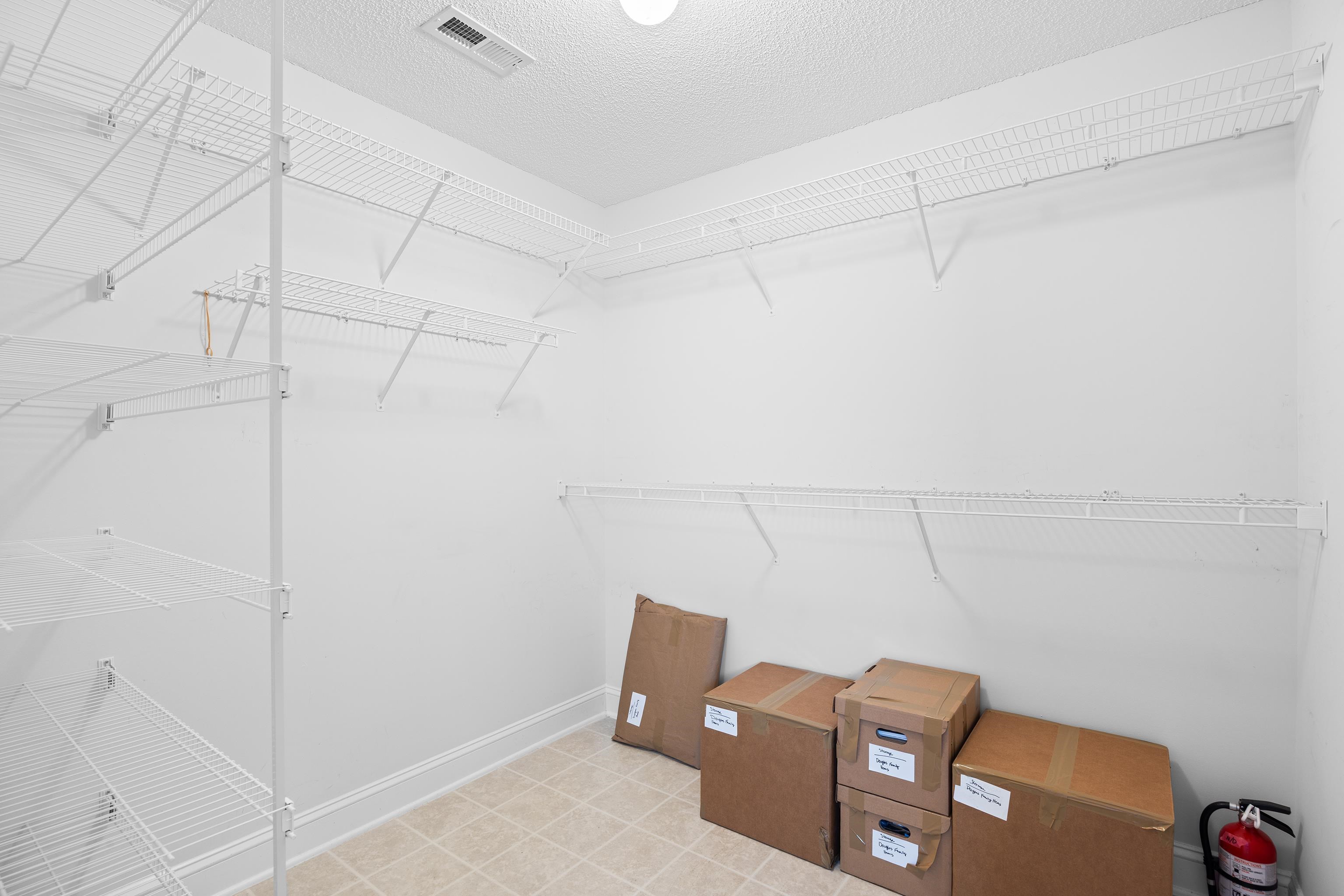 2615041 | Photo 20