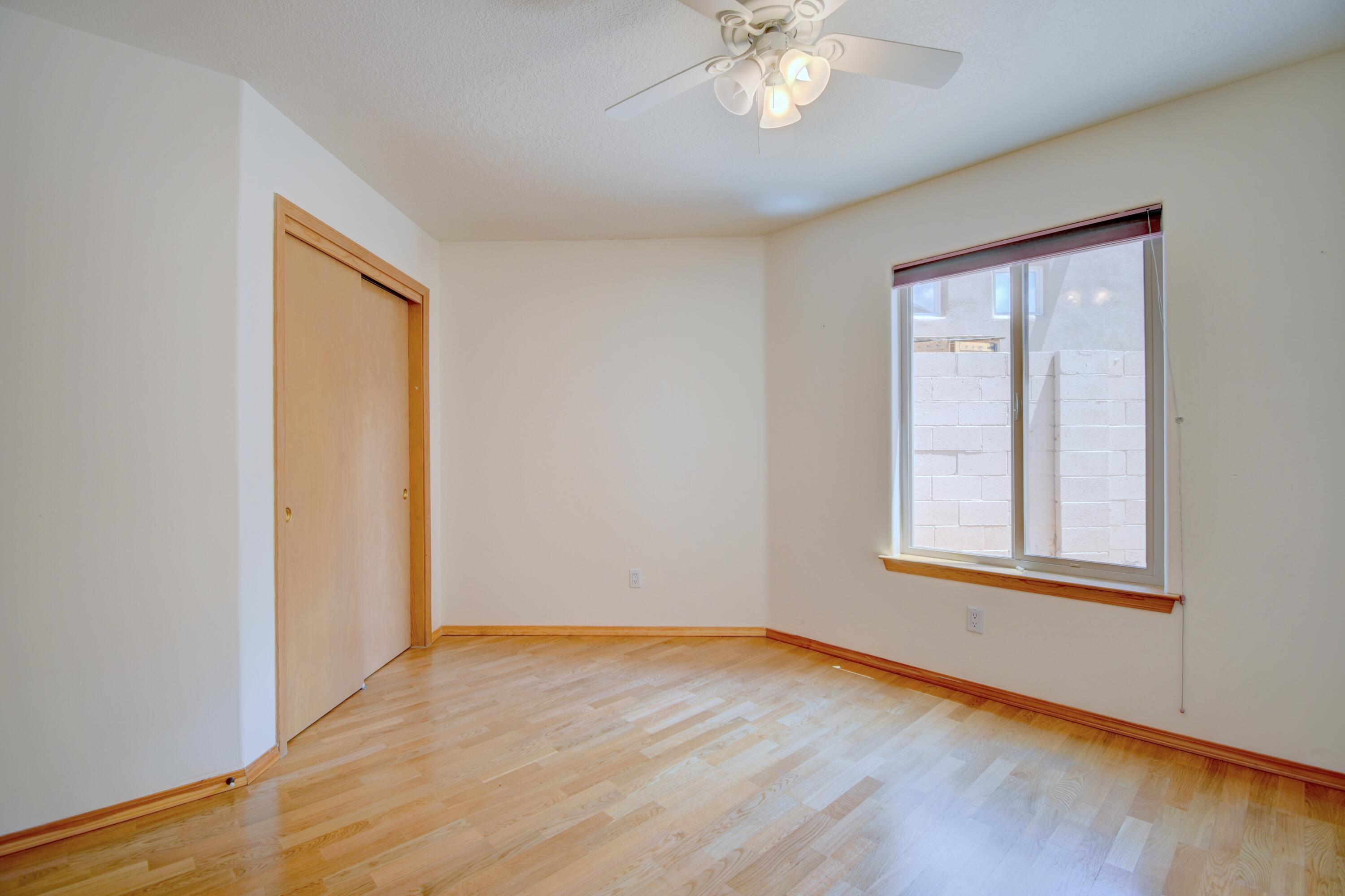 Photo 9 — 6515 High Ridge Place NE