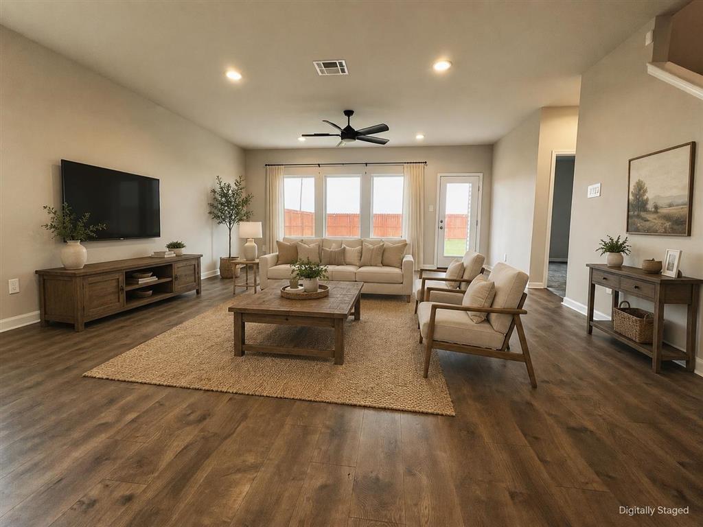4044 Starling Place — photo 2