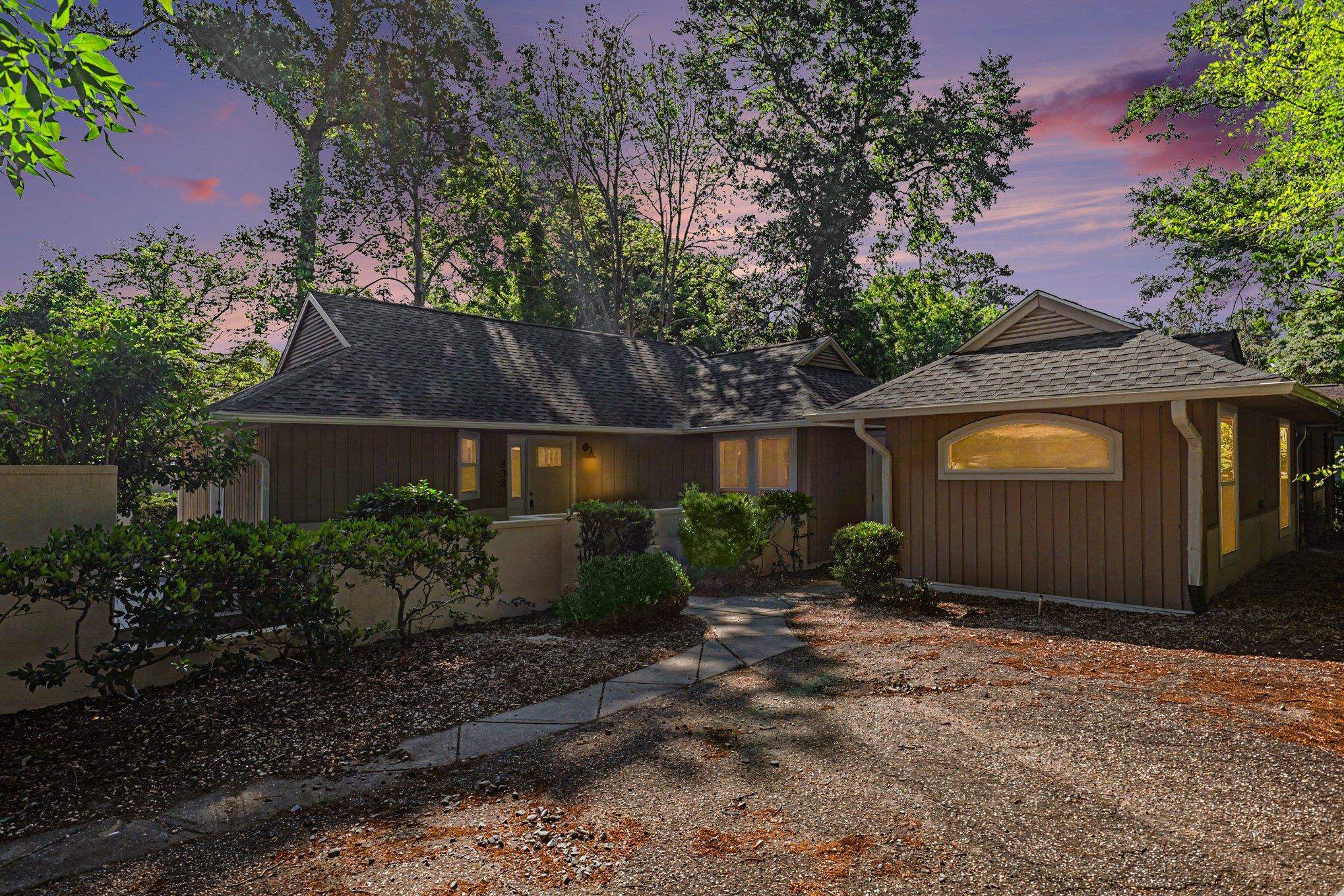 838 Heather Ln. Myrtle Beach, SC 29572