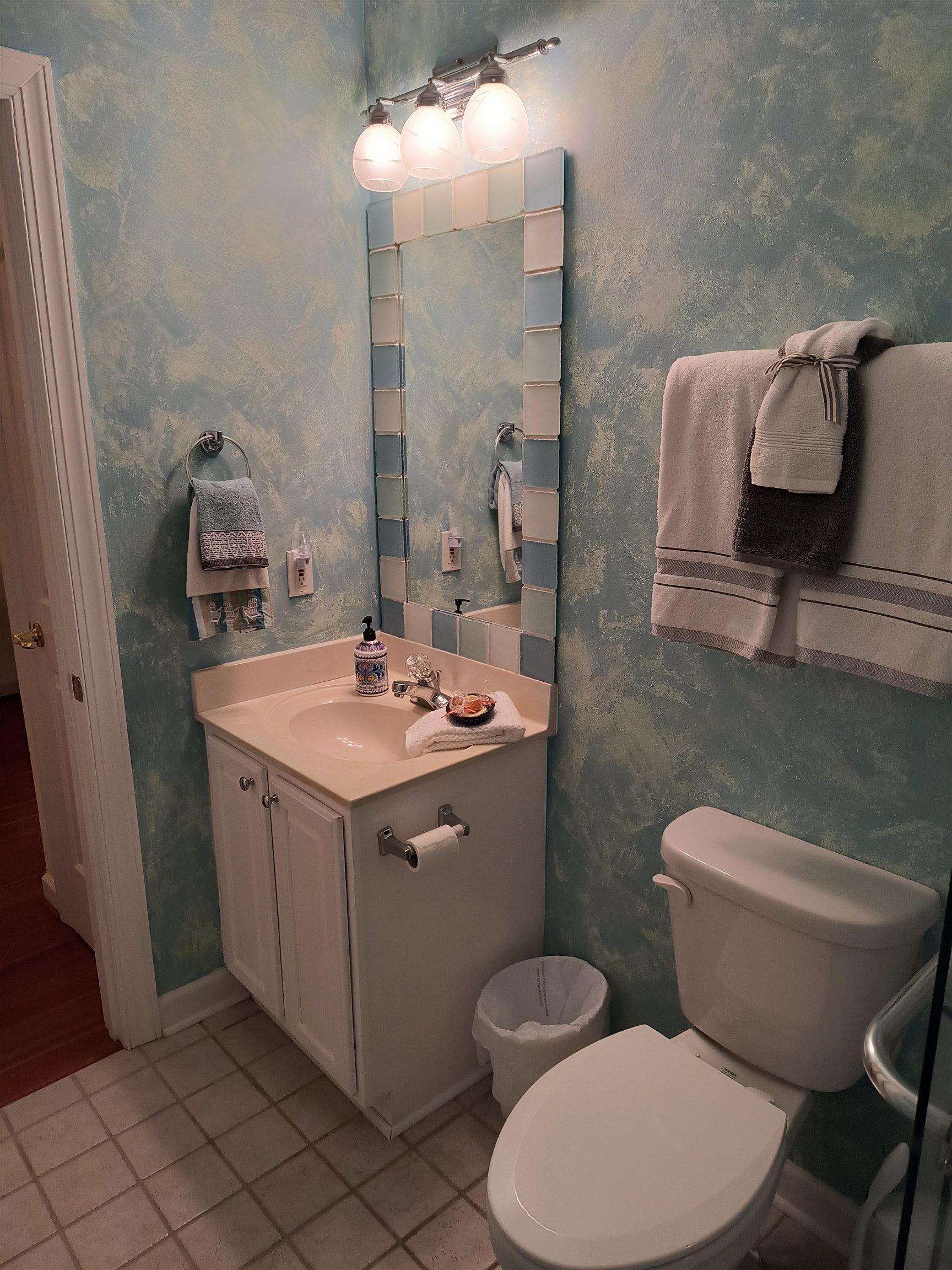 2615084 | Photo 26