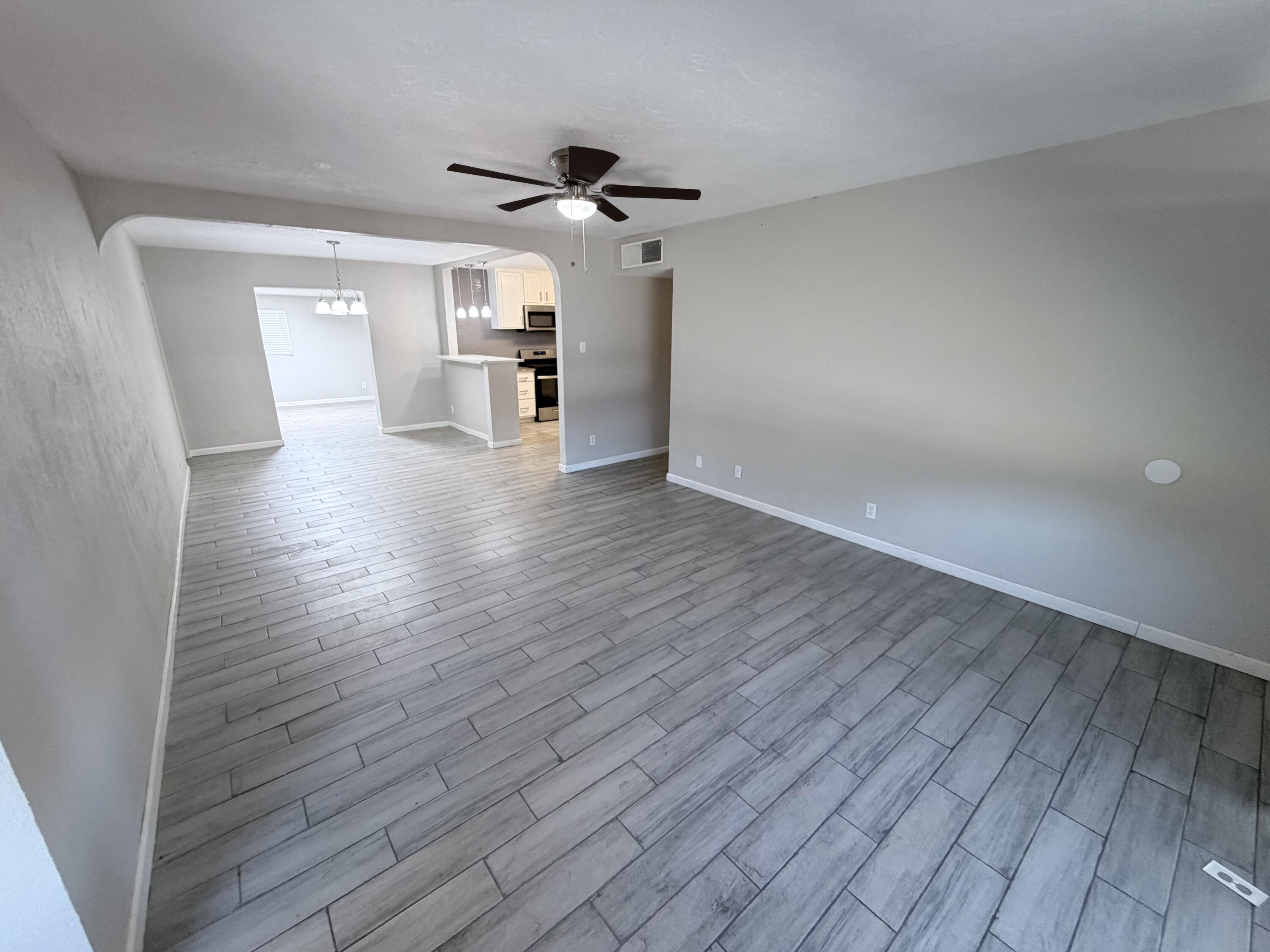 Photo 3 of Sale Pending at 2002 Utah St Ne, Albuquerque, NM 87110 | MLS# 1105380 | Listing updated on 2026-10-21
