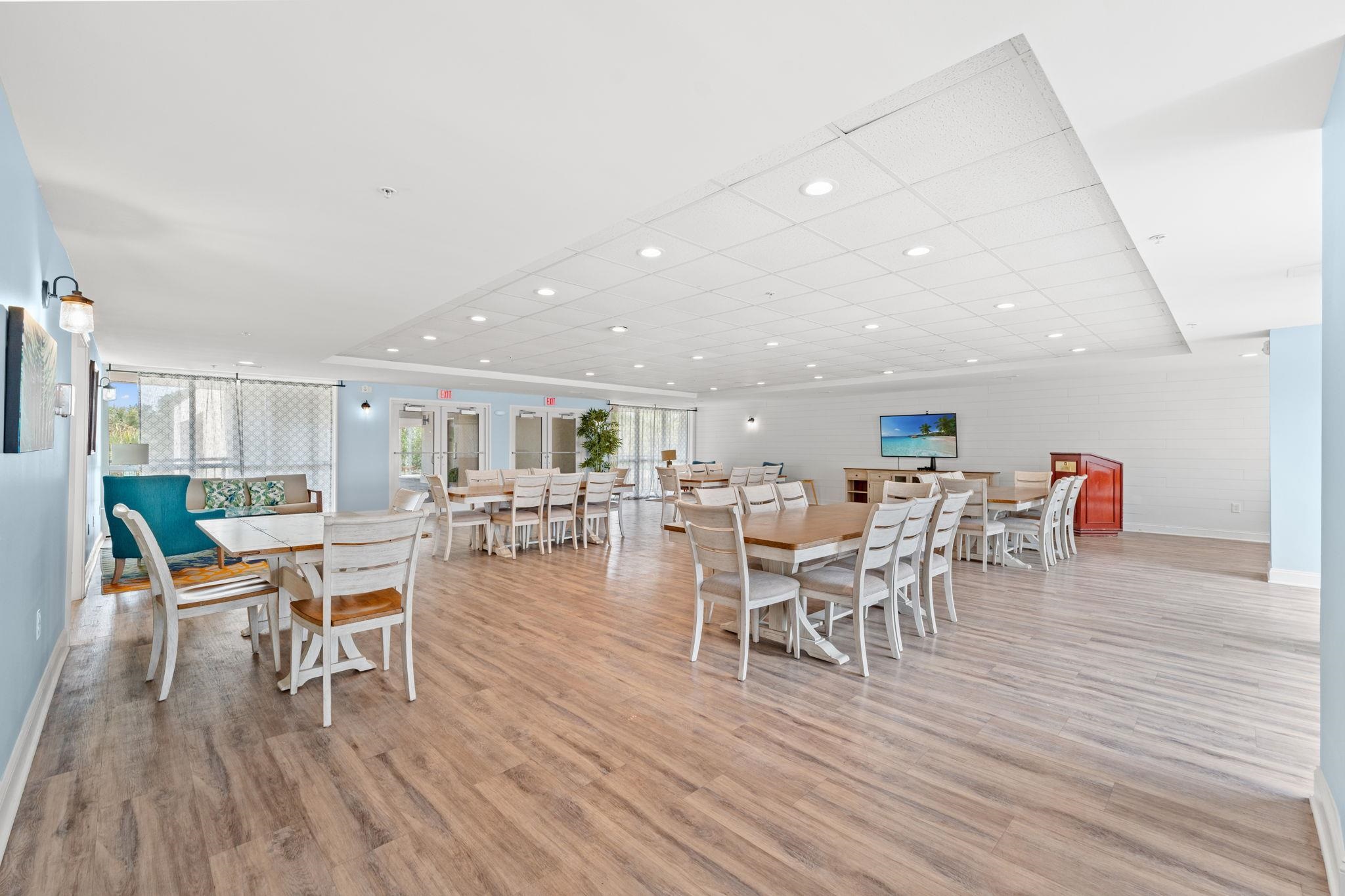 601 Retreat Beach Circle 
