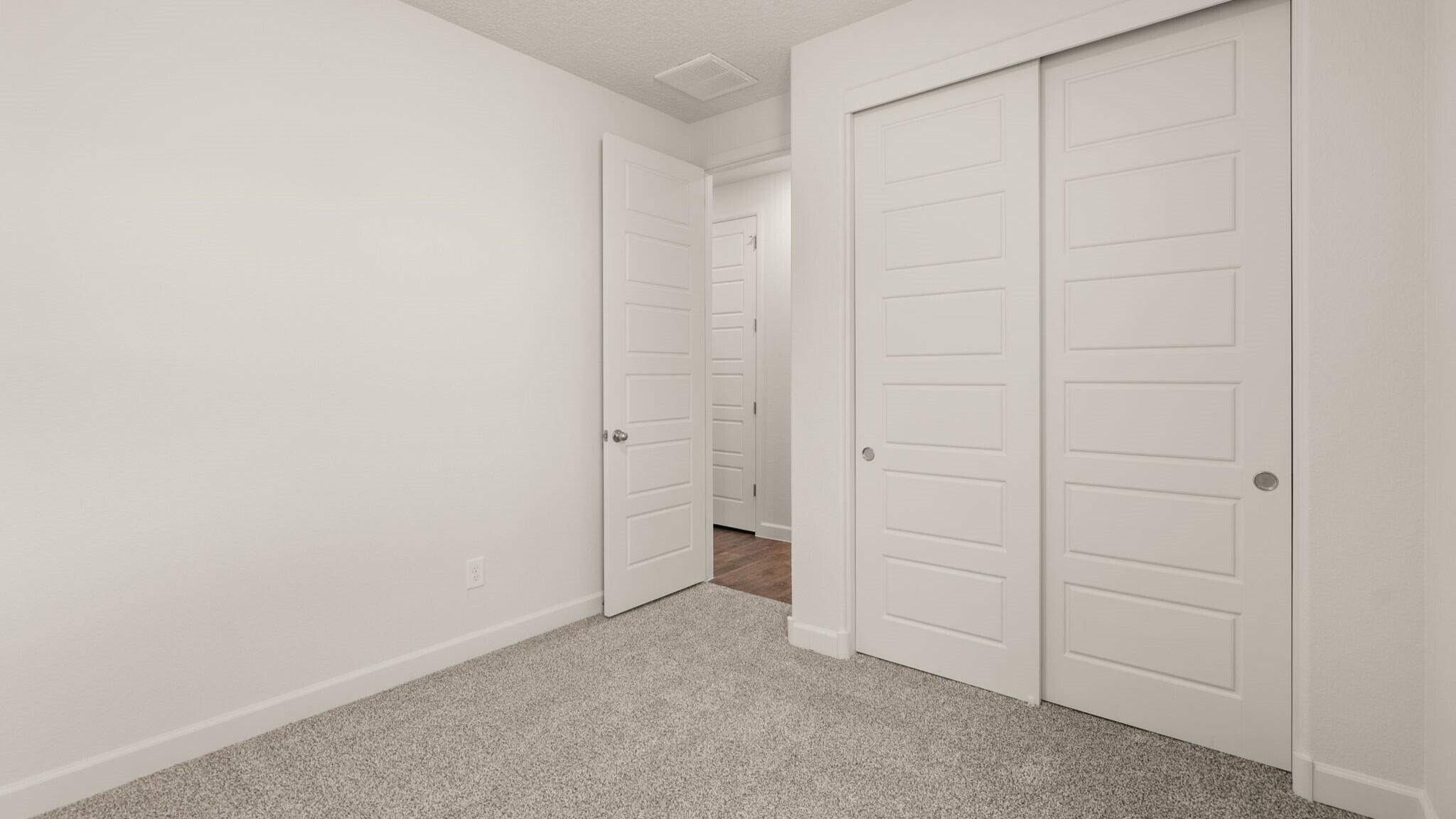 Photo 6 — 6739 Clayton Drive NE