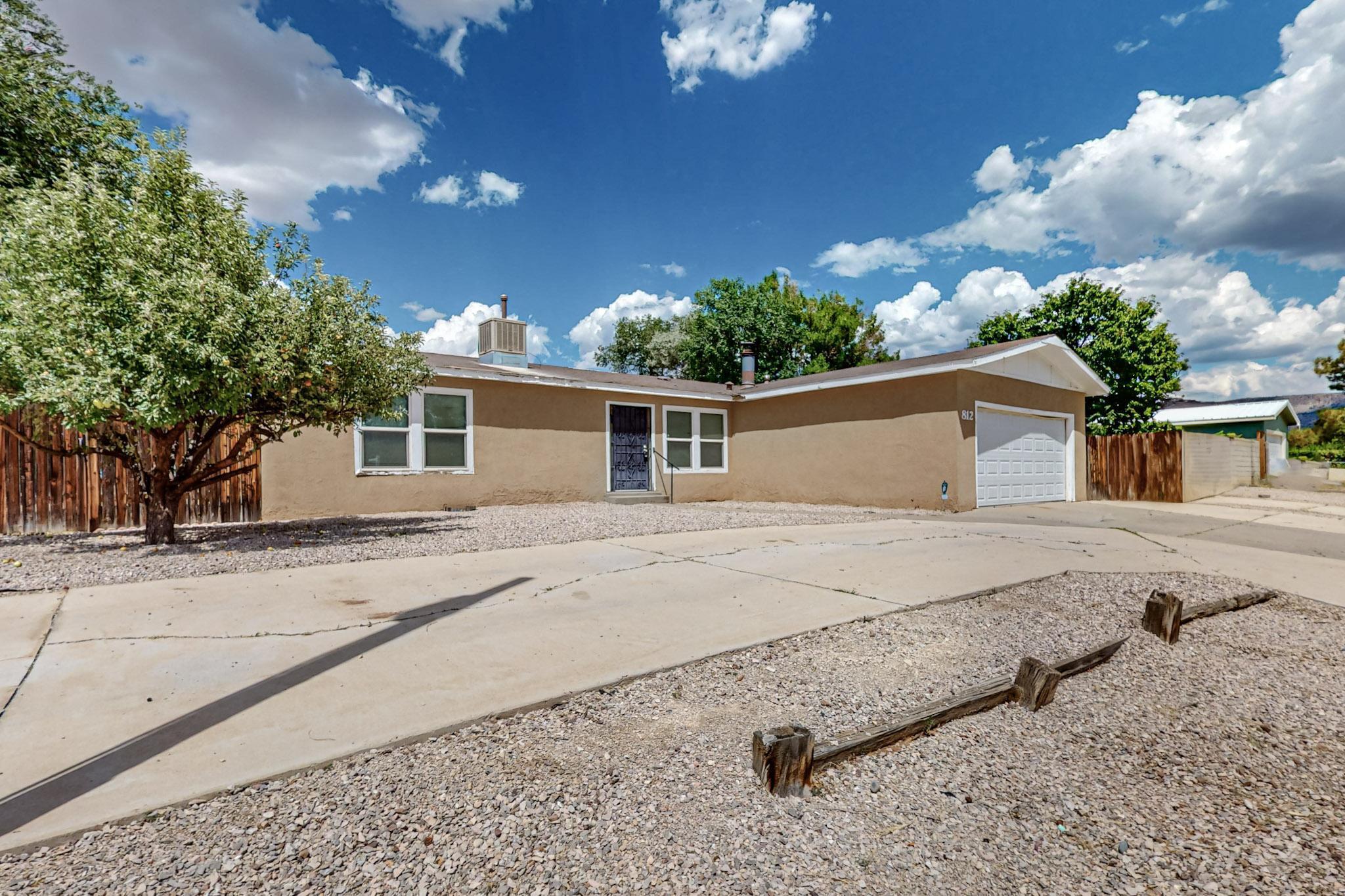 Photo 2 of Sale Pending at 812 Seville Loop, Grants, NM 87020 | MLS# 1105461 | Listing updated on 2026-09-04