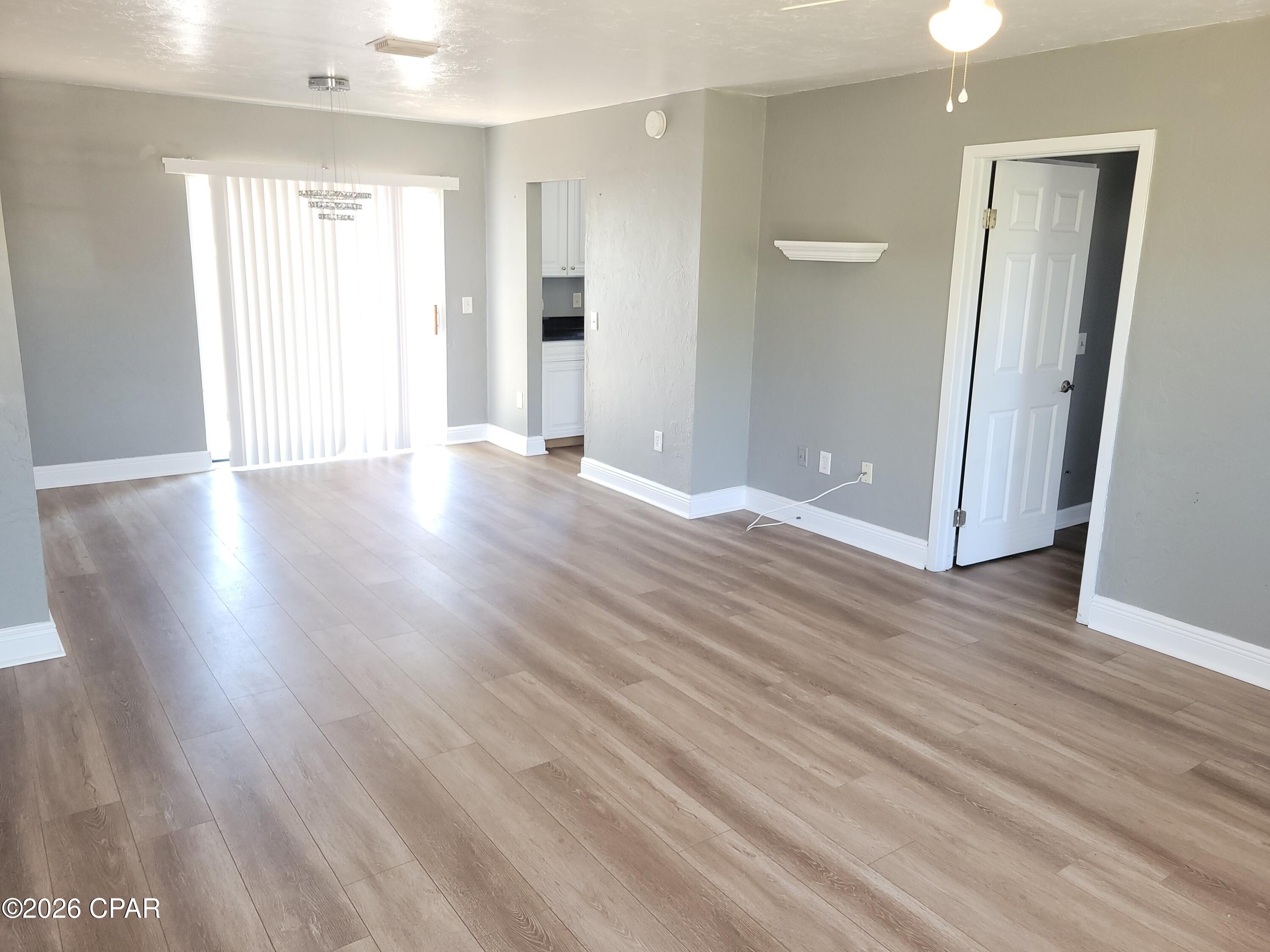 7008 Sunset Avenue, Panama City, FL 32408 thumbnail, photo 7 of 27