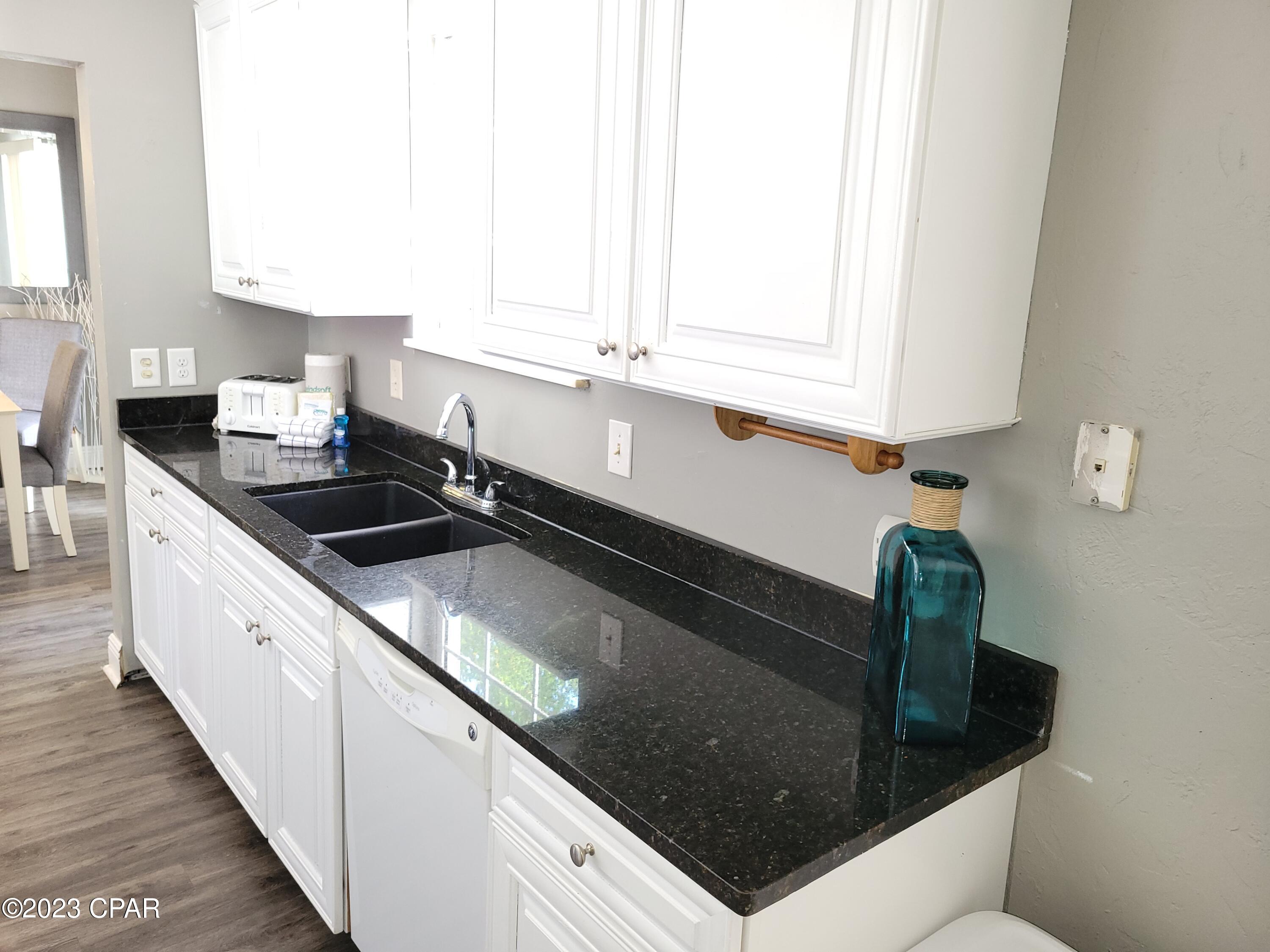 7008 Sunset Avenue, Panama City, FL 32408 thumbnail, photo 9 of 27