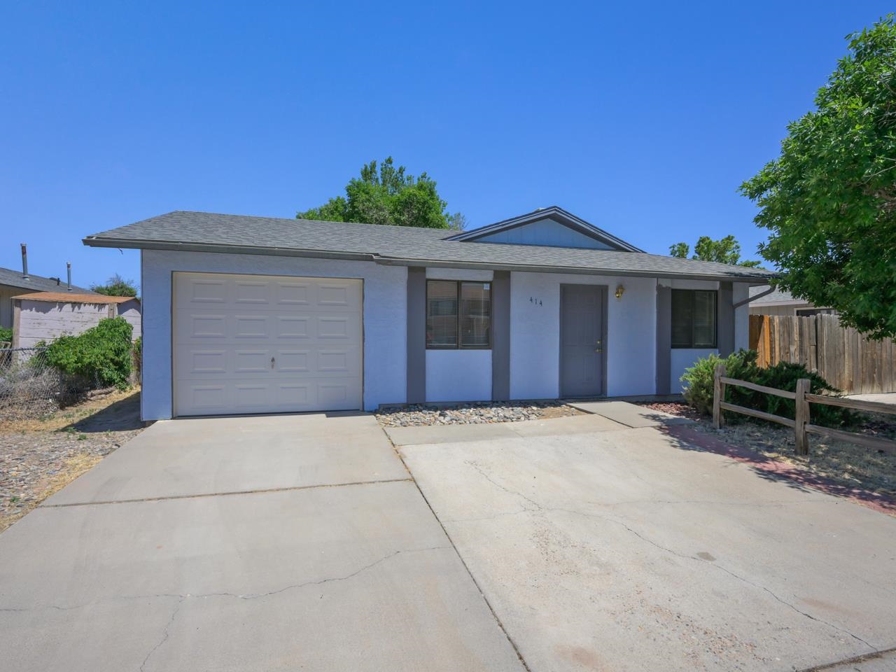 414 Chiswick Way