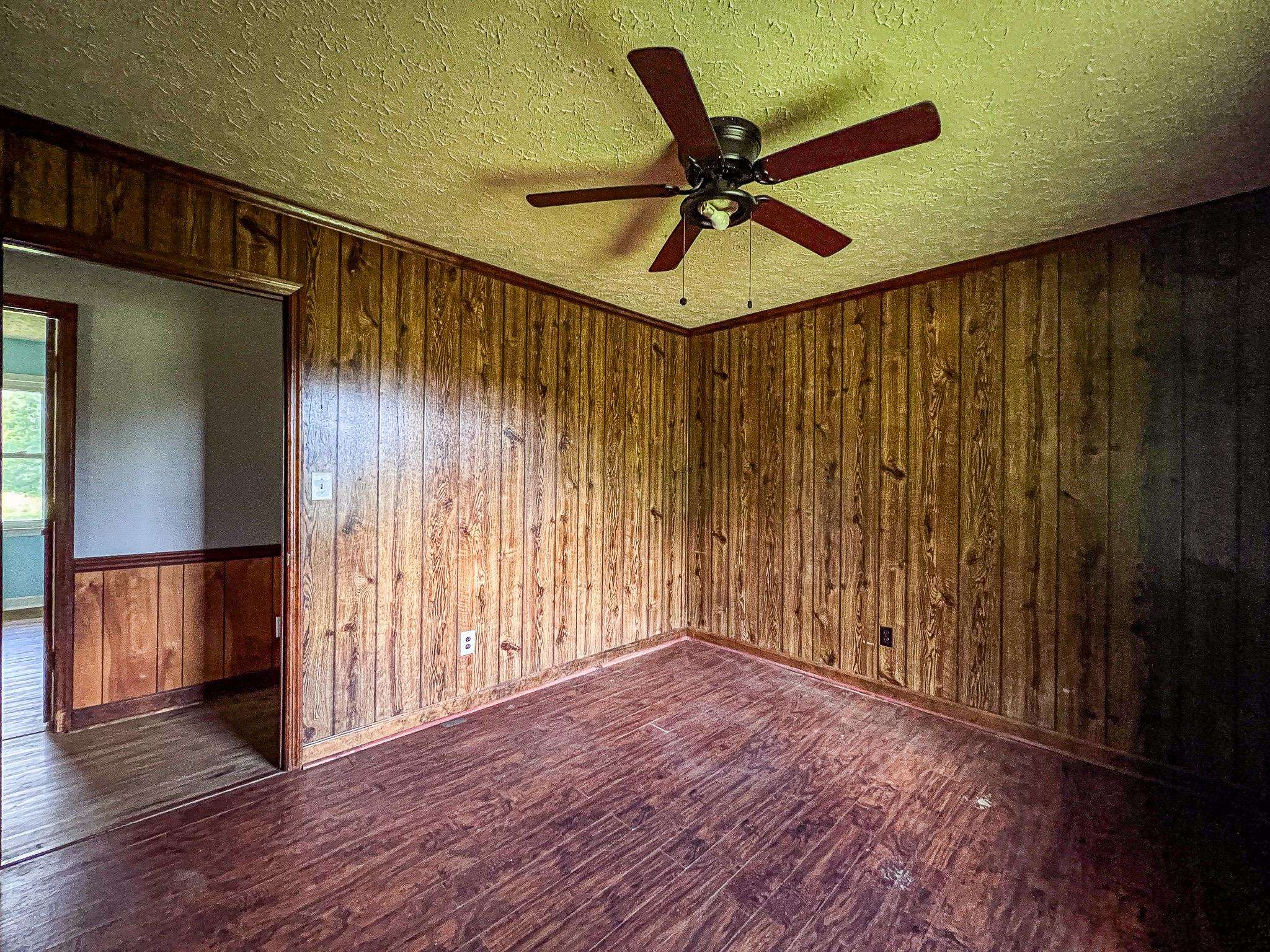 2615255 | Photo 23