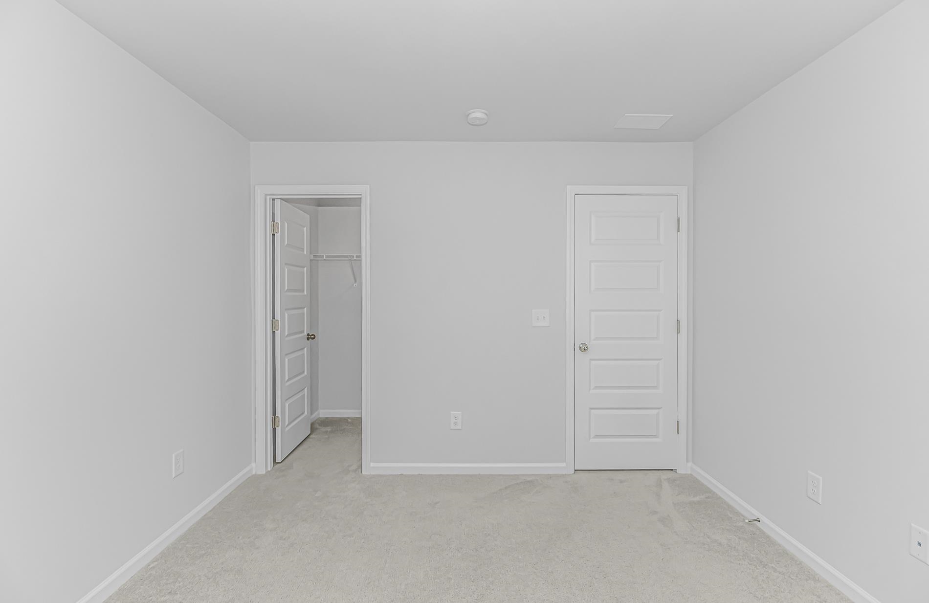 2615311 | Photo 21