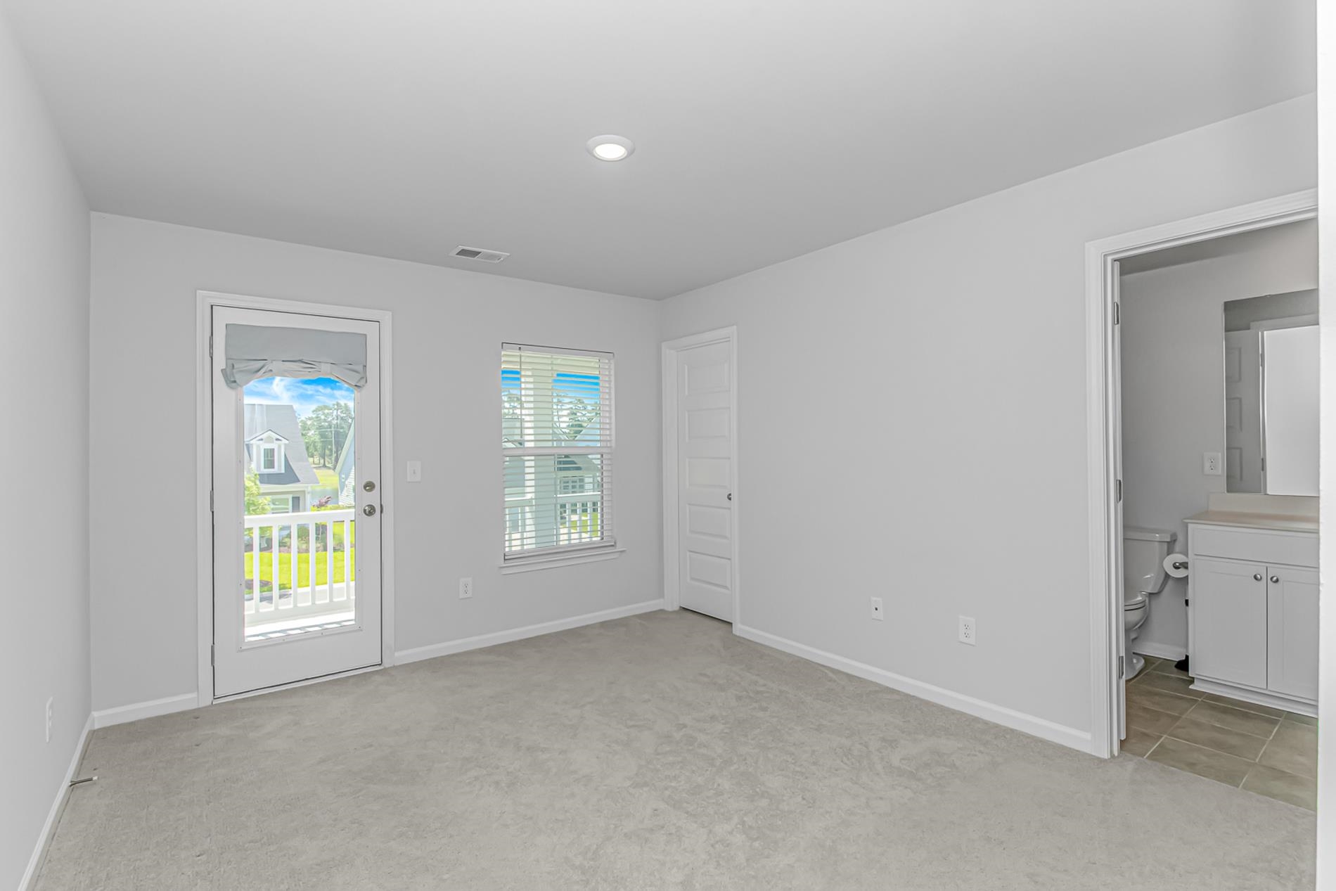 2615311 | Photo 29