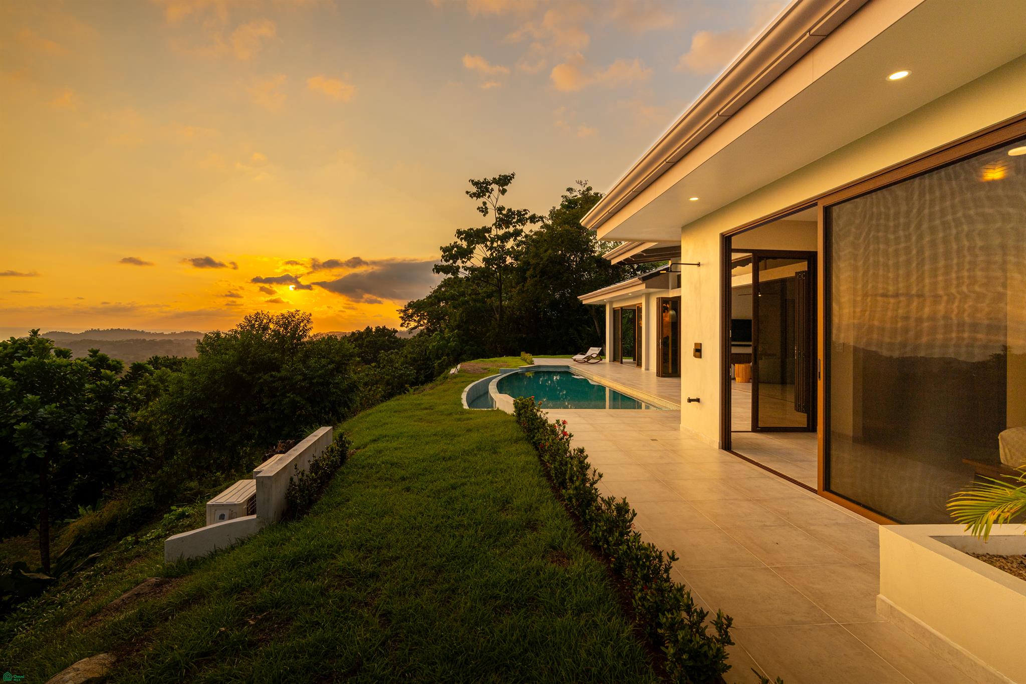 3 bed Single Family Homes For Sale in , Puntarenas - 1