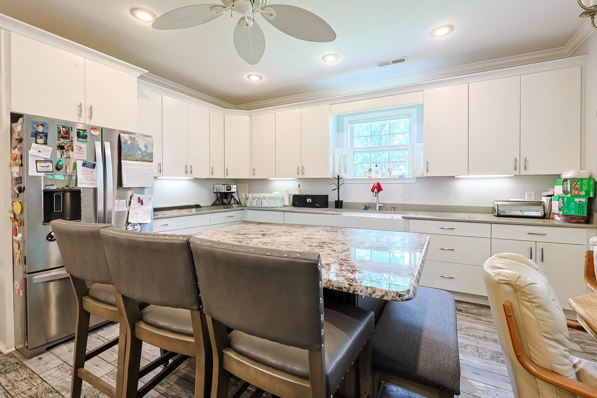 412 Fawn Ct Fawn Ct. 