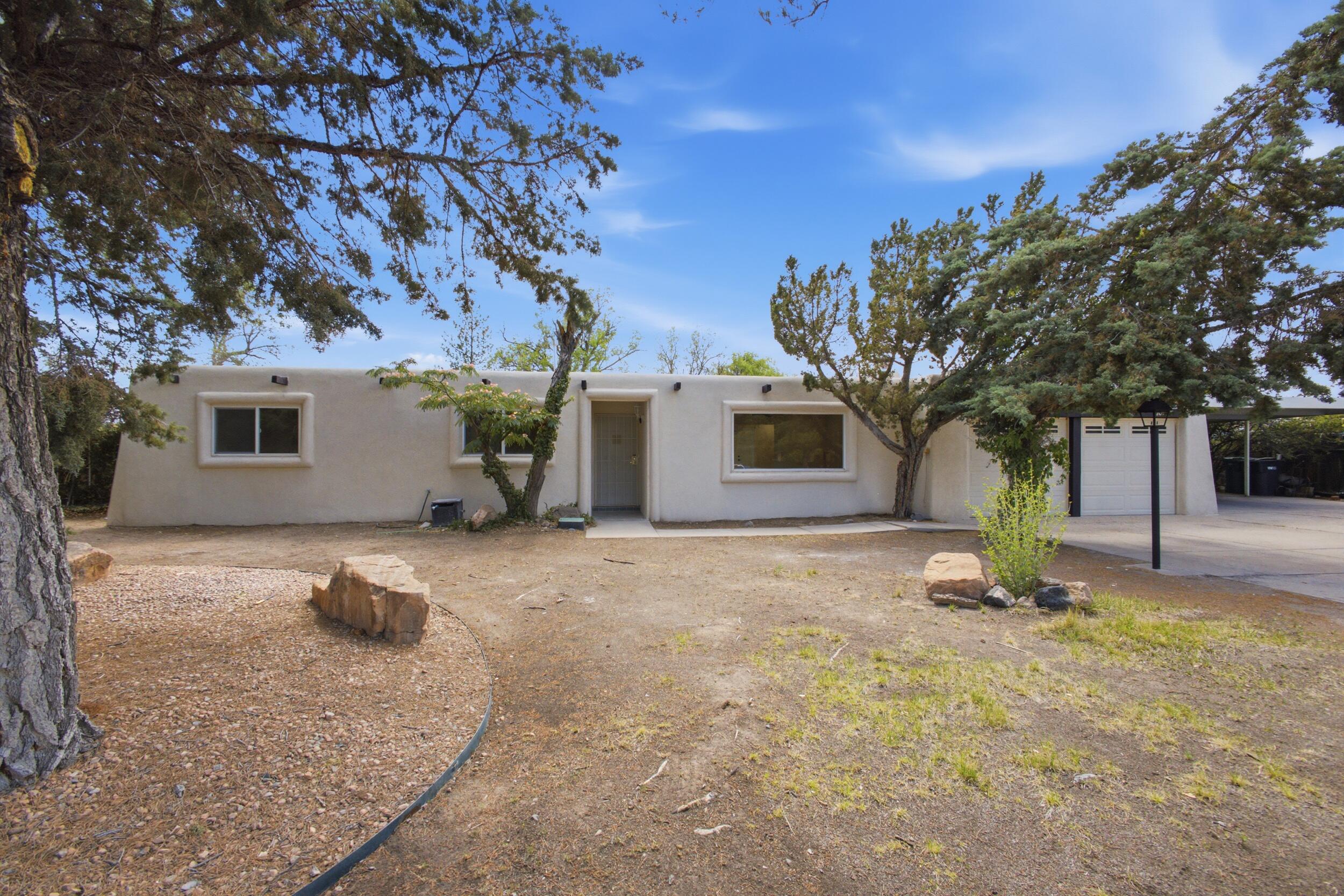 10103 La Salle Place NW, Albuquerque