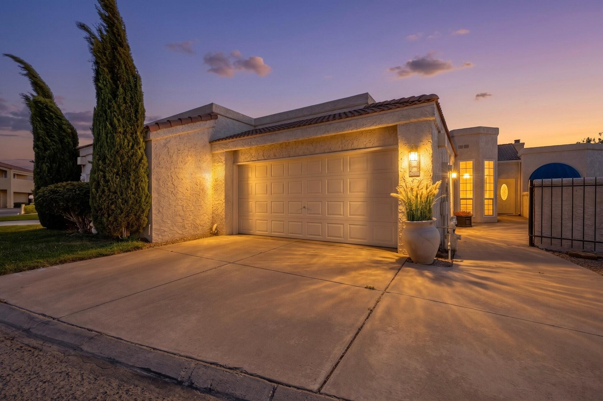 560 Eastlake Drive SE Rio Rancho, NM 87124
