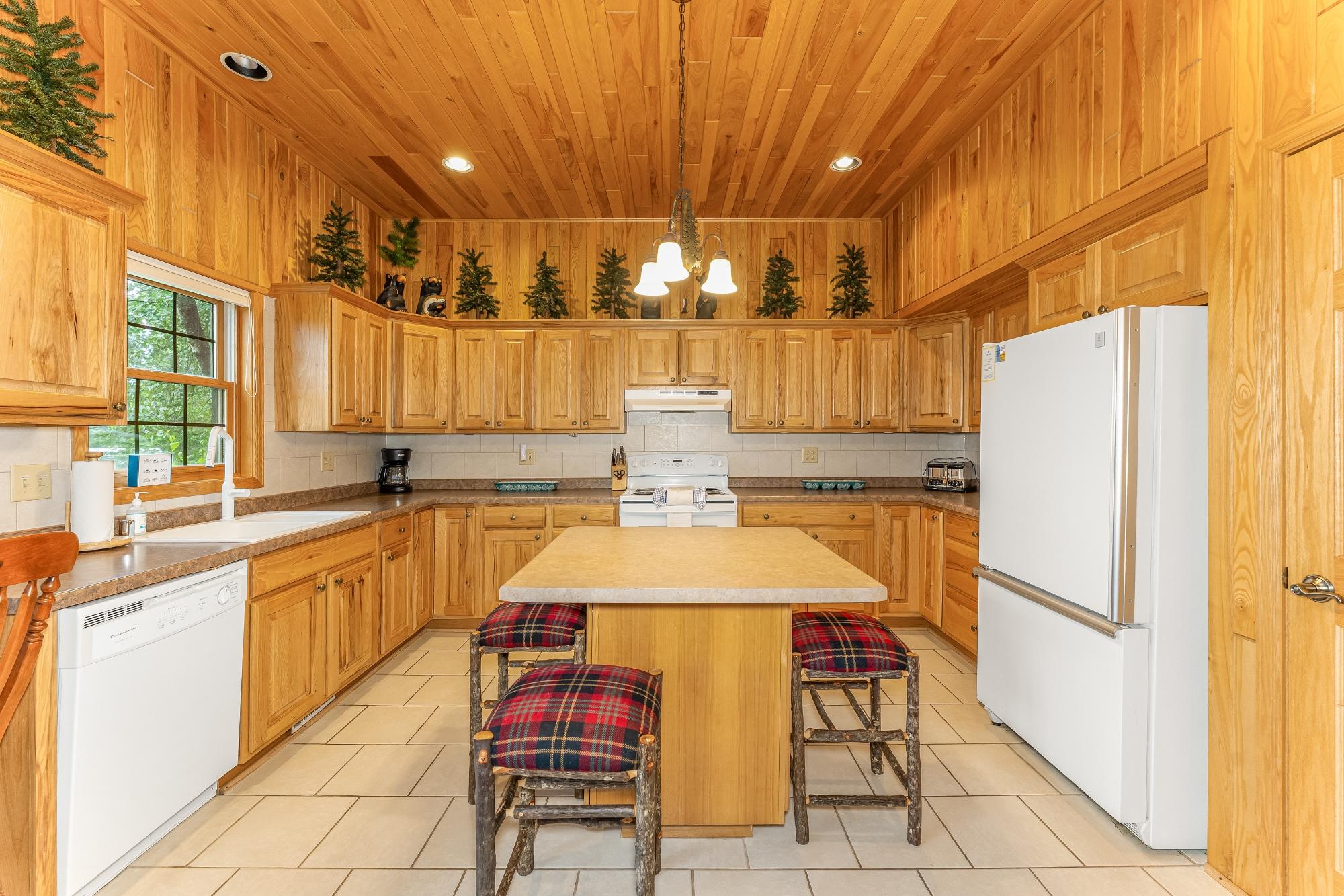 Manitowish Lake Property 13037 Deer Park Rd Photo 32