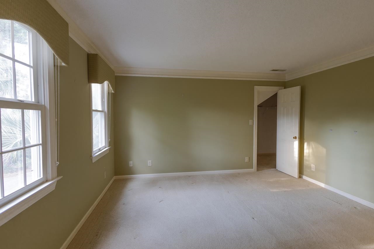 2615593 | Photo 24