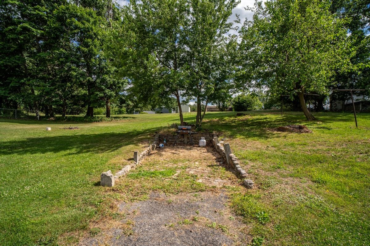 344 Mary Gray Ln