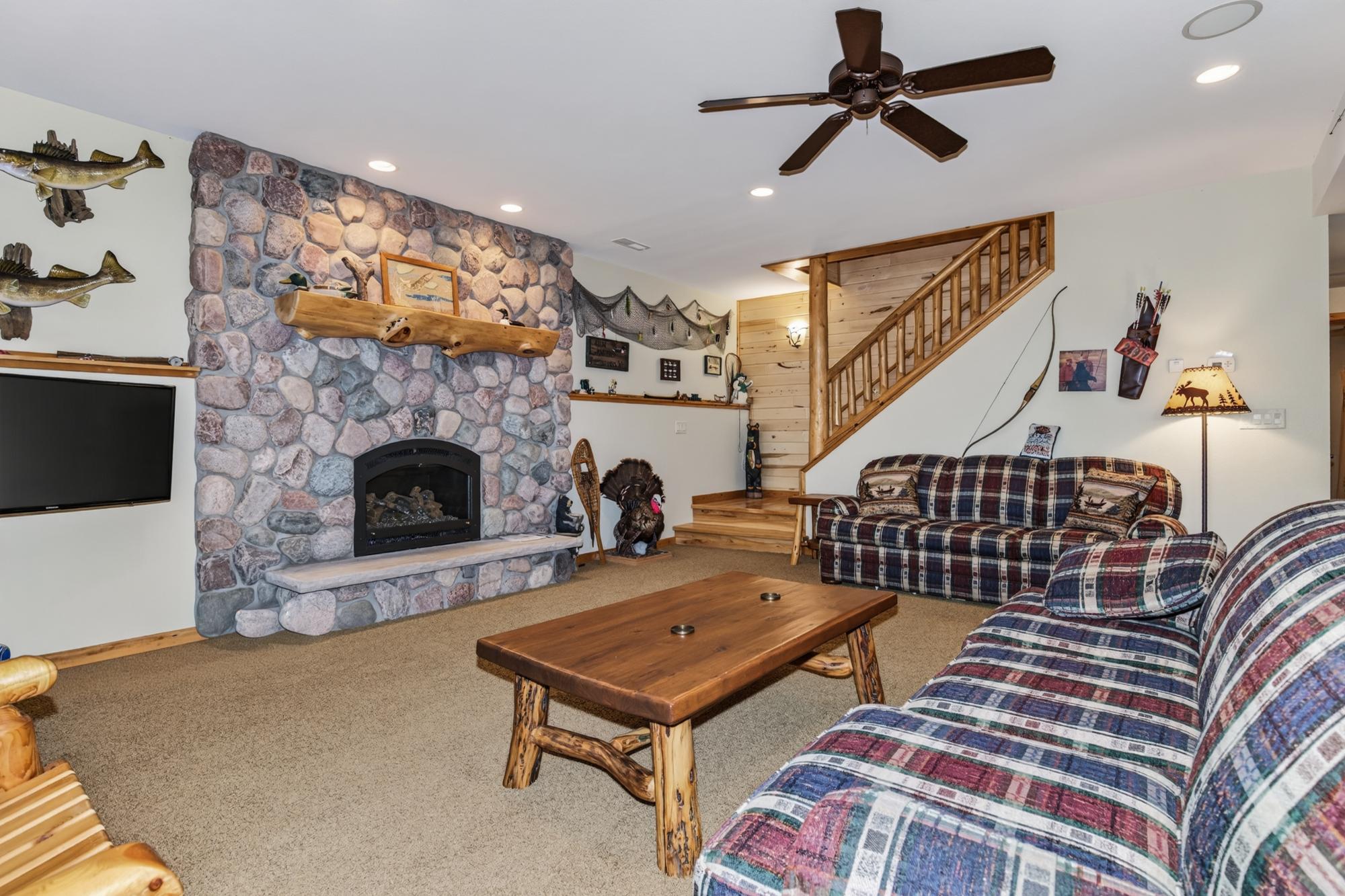 Stone Lake Property 12988 Connemara Ln Photo 34