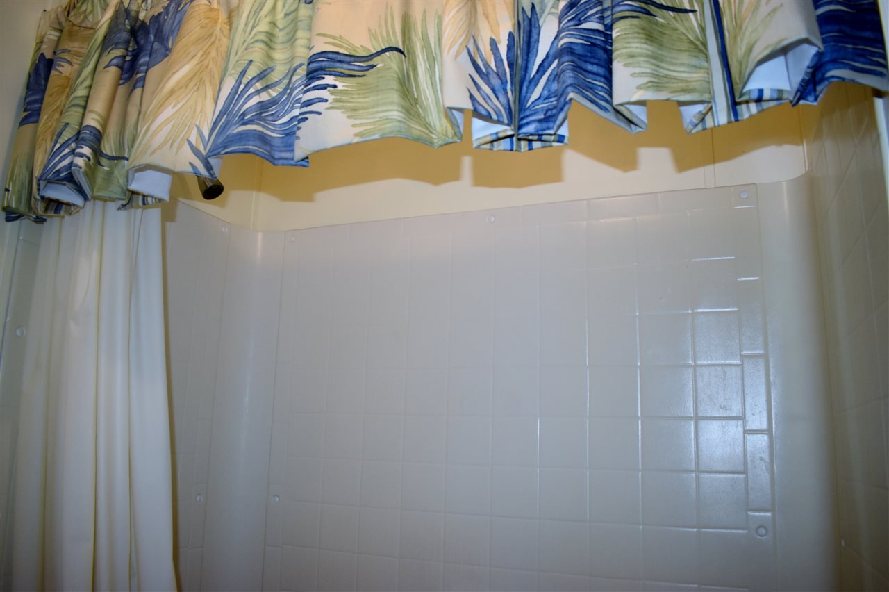 2615700 | Photo 23