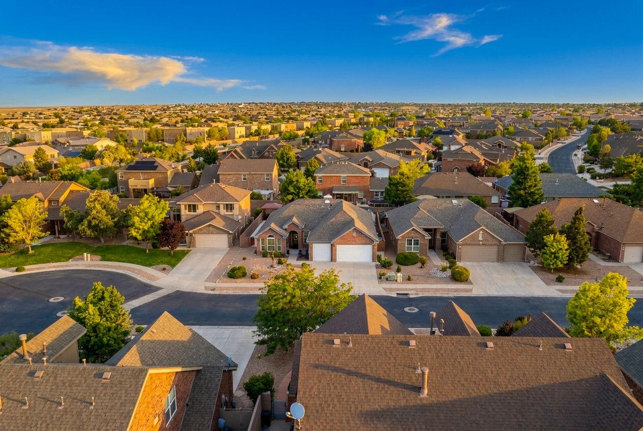 Photo 3 of Single family home for sale at 2749 Corte De La Villa SE, Rio Rancho, NM 87124 | MLS# 1105992 | Listing updated on 2026-09-18