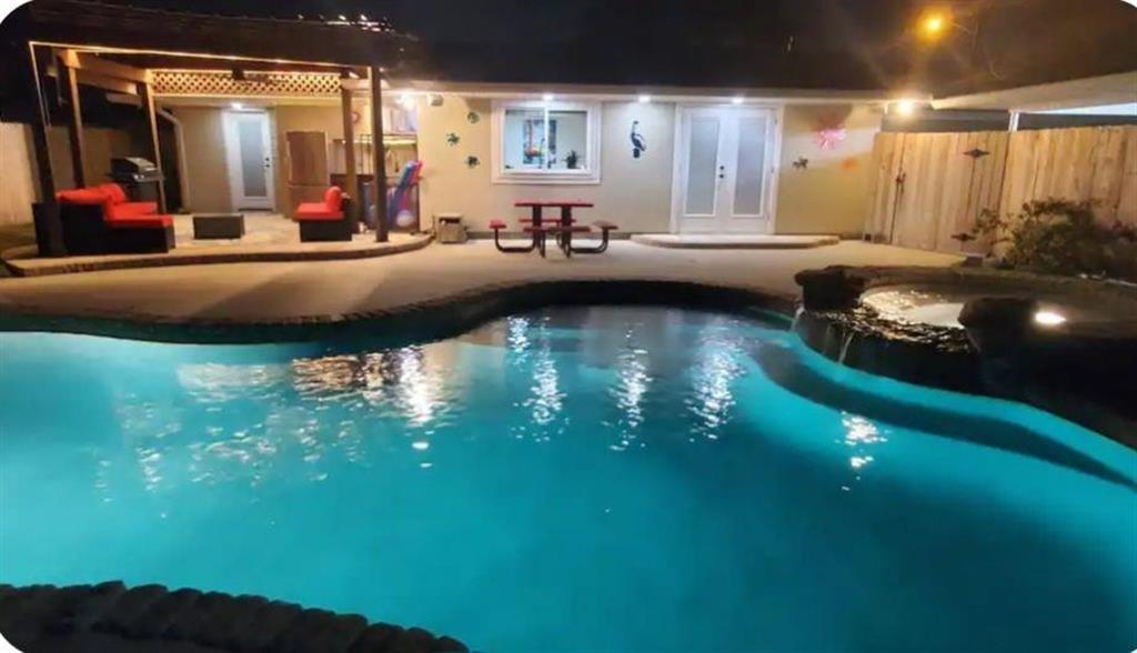 317 Jeanine St Street — photo 2