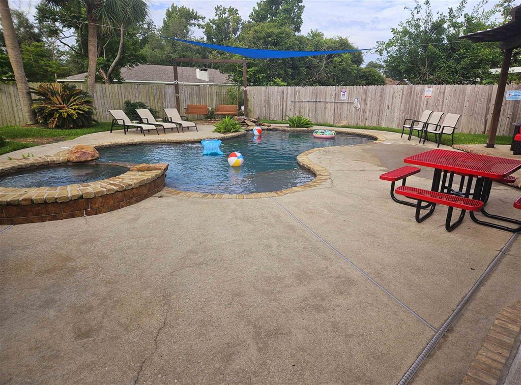 317 Jeanine St Street — photo 3