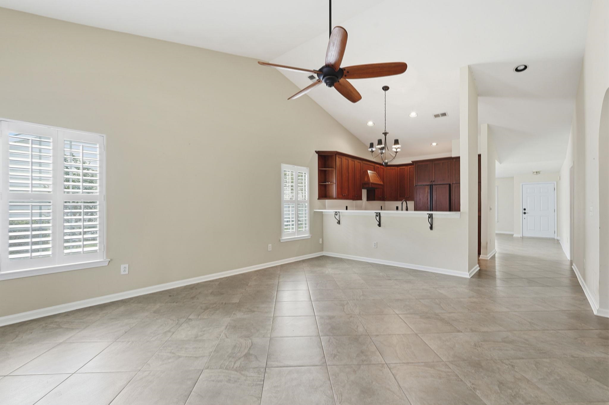 2615961 | Photo 29