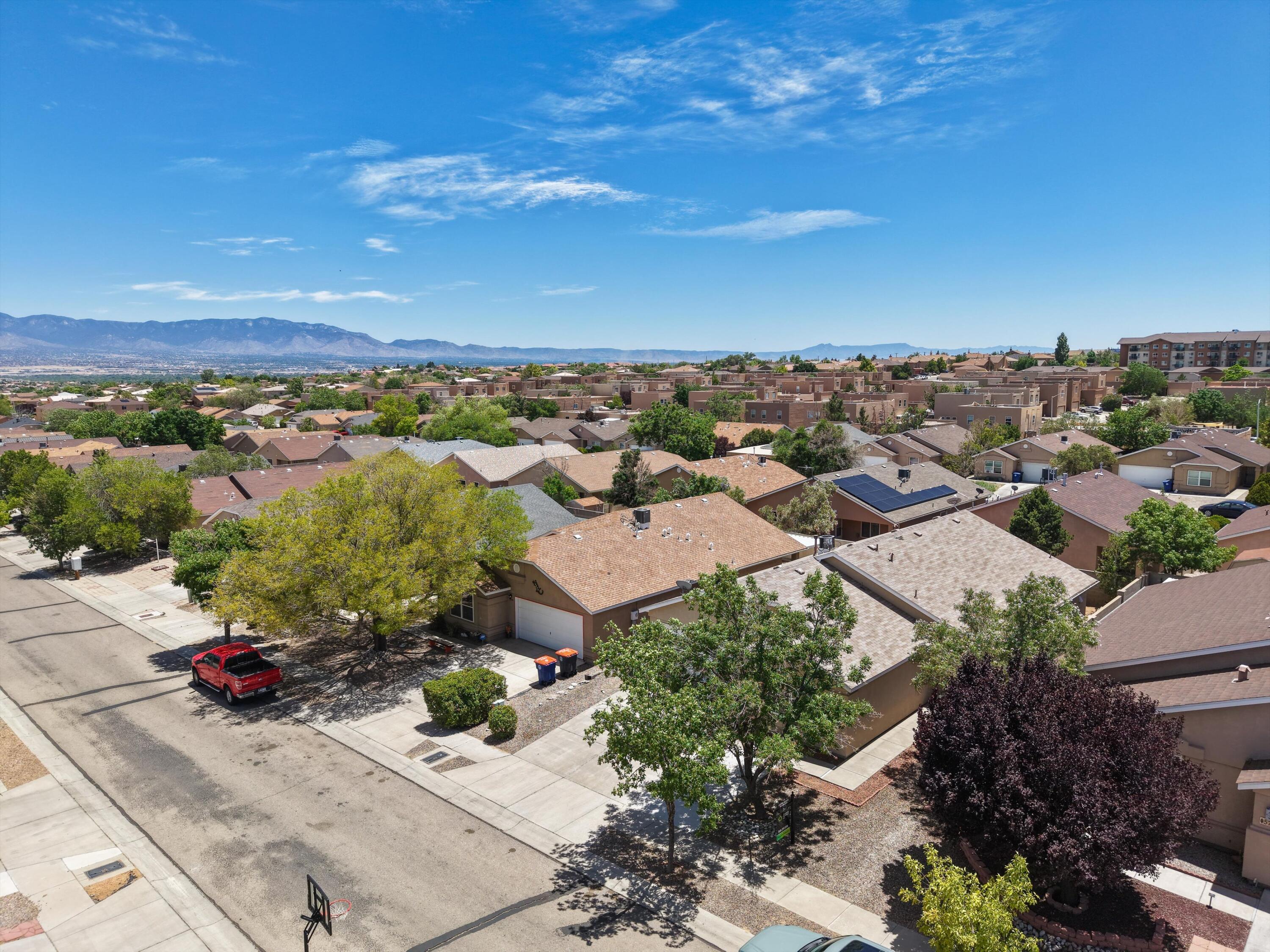 Photo 8 — 5704 Mesa Ridge Road NW