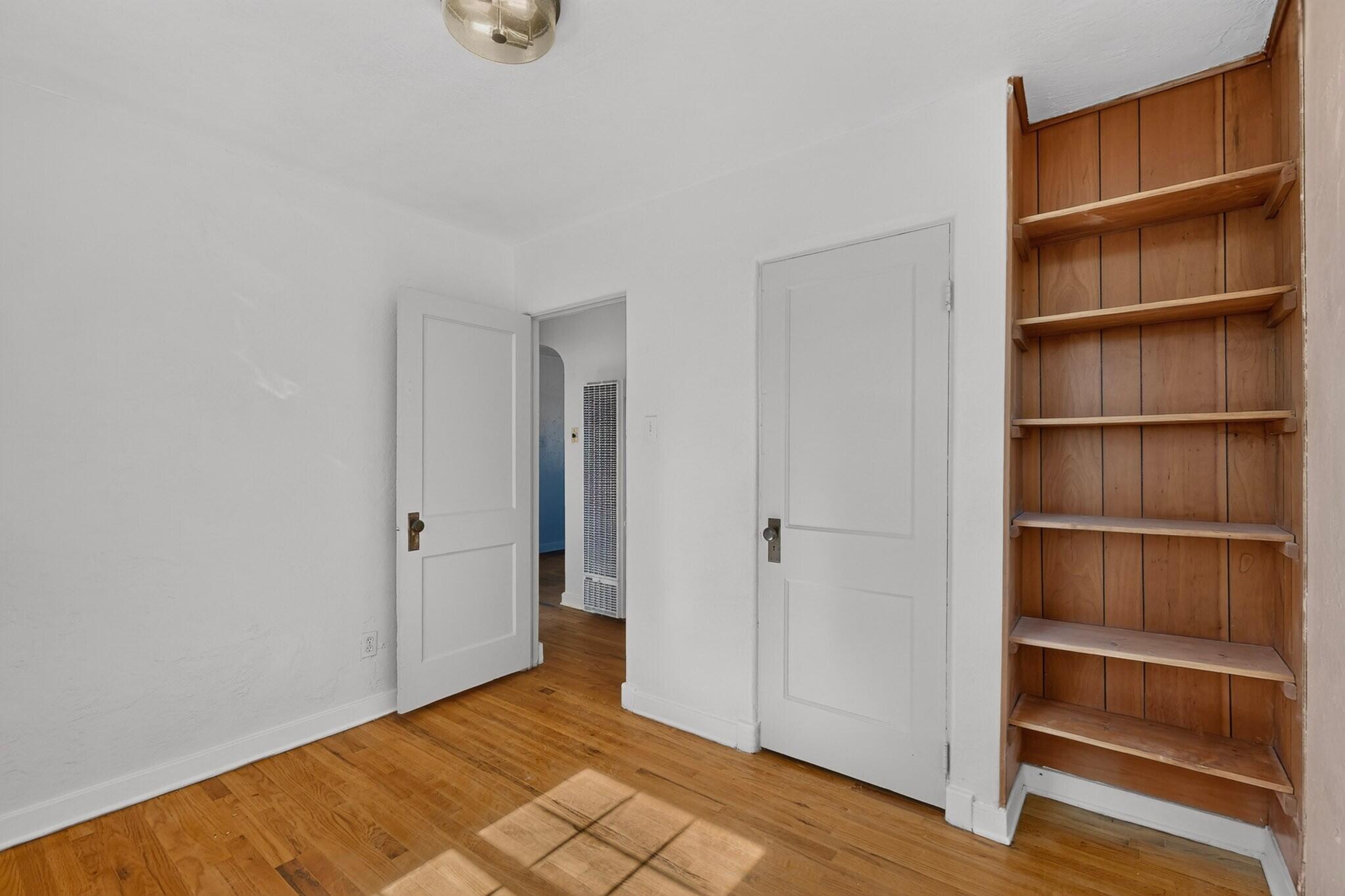 Photo 15 — 423 Alcazar Street NE