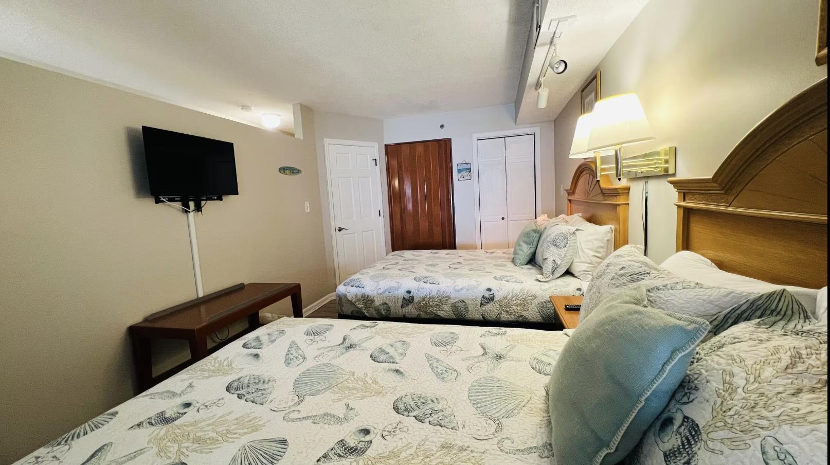 2616069 | Photo 14