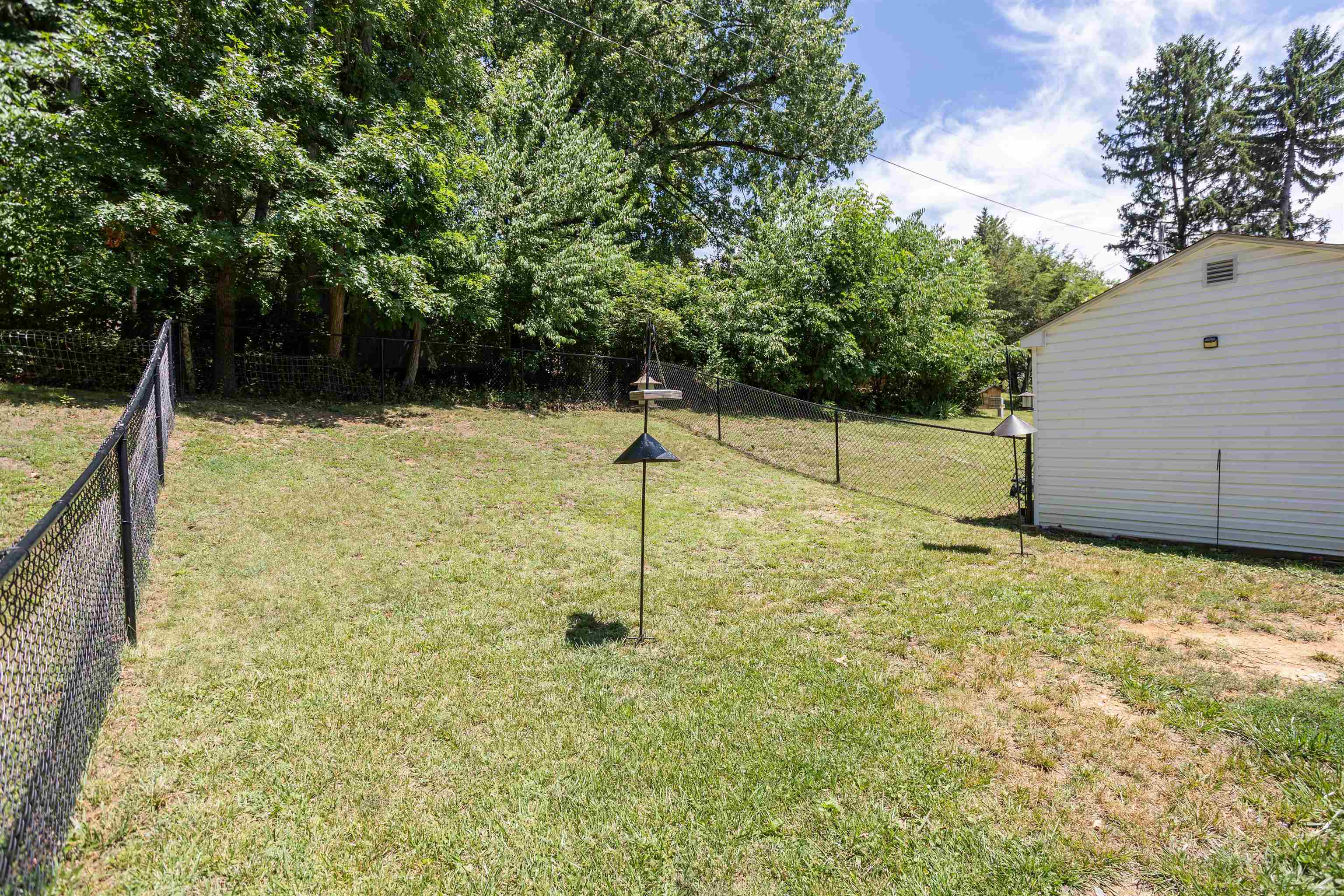 2513 Knollwood Dr