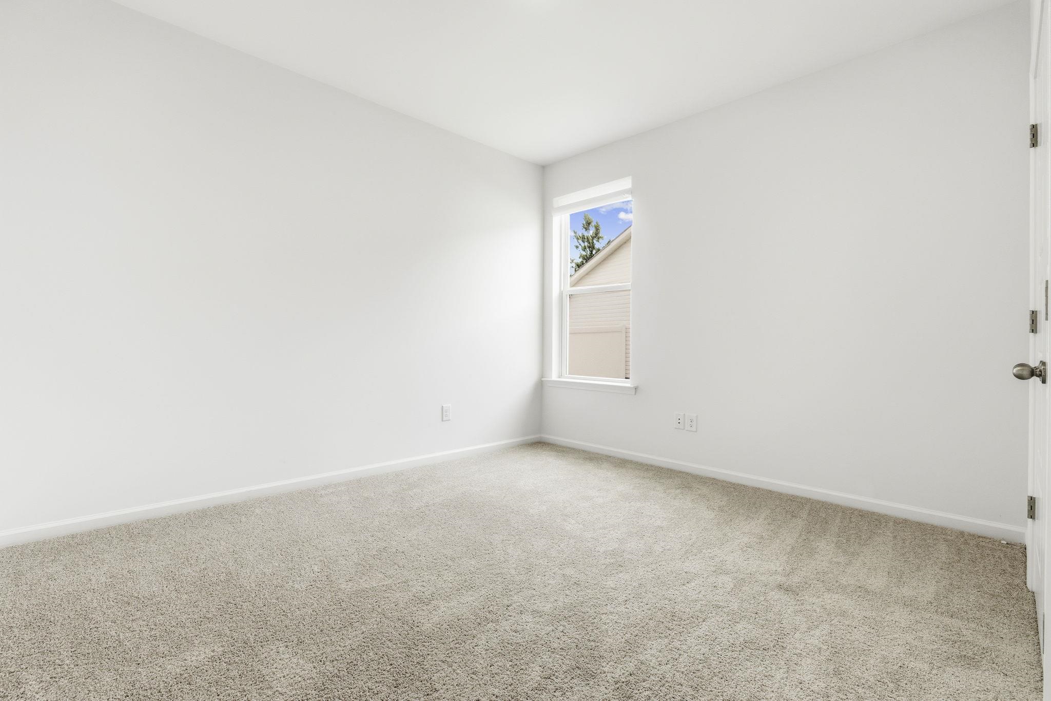 2616082 | Photo 29