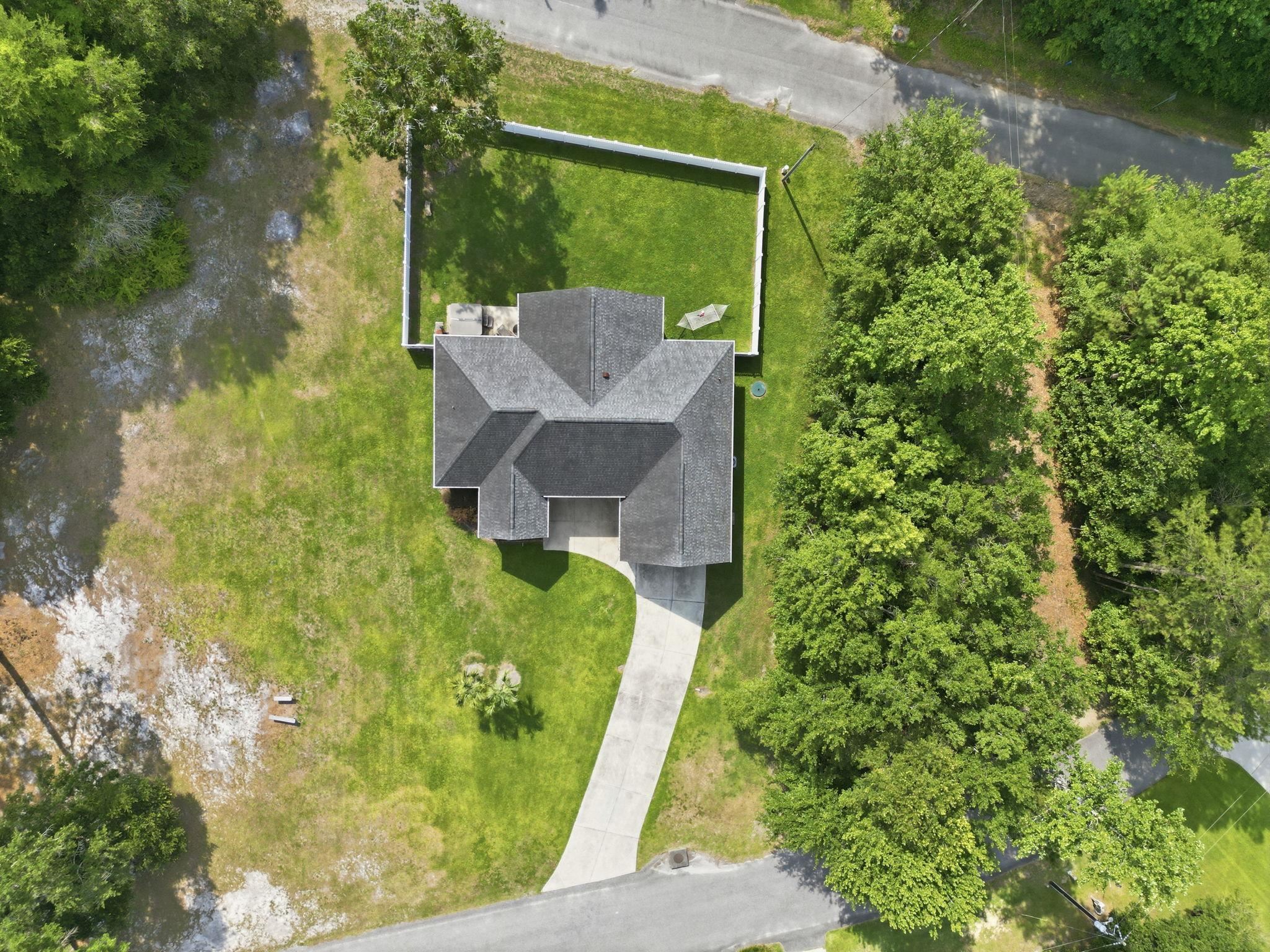 Photo 3 of Single family home for sale at 1071 Forest Dr, Conway, SC 29526 | MLS# 2616141 | Listing updated on 2026-09-20