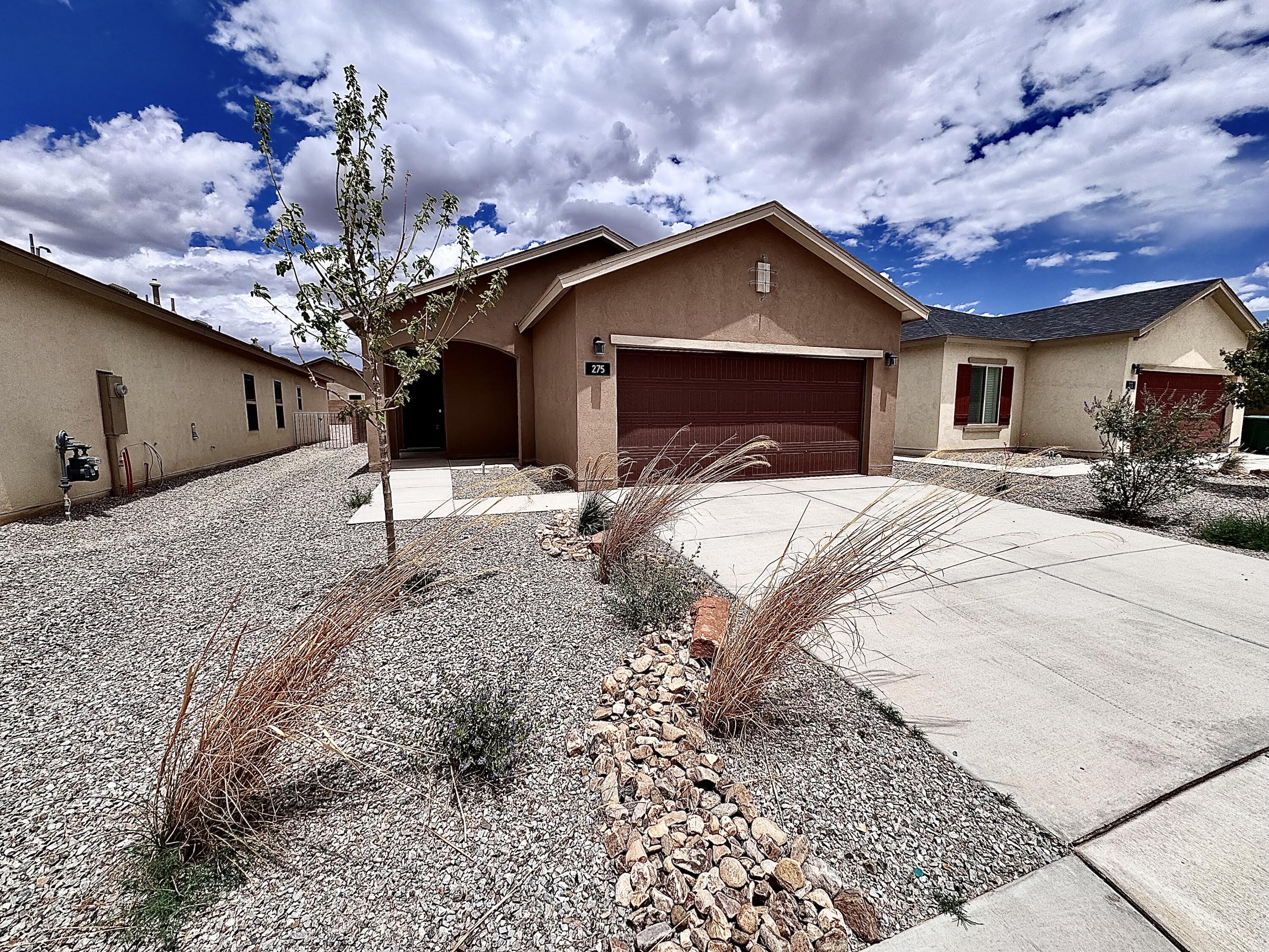 275 Prism Avenue SW, Rio Rancho