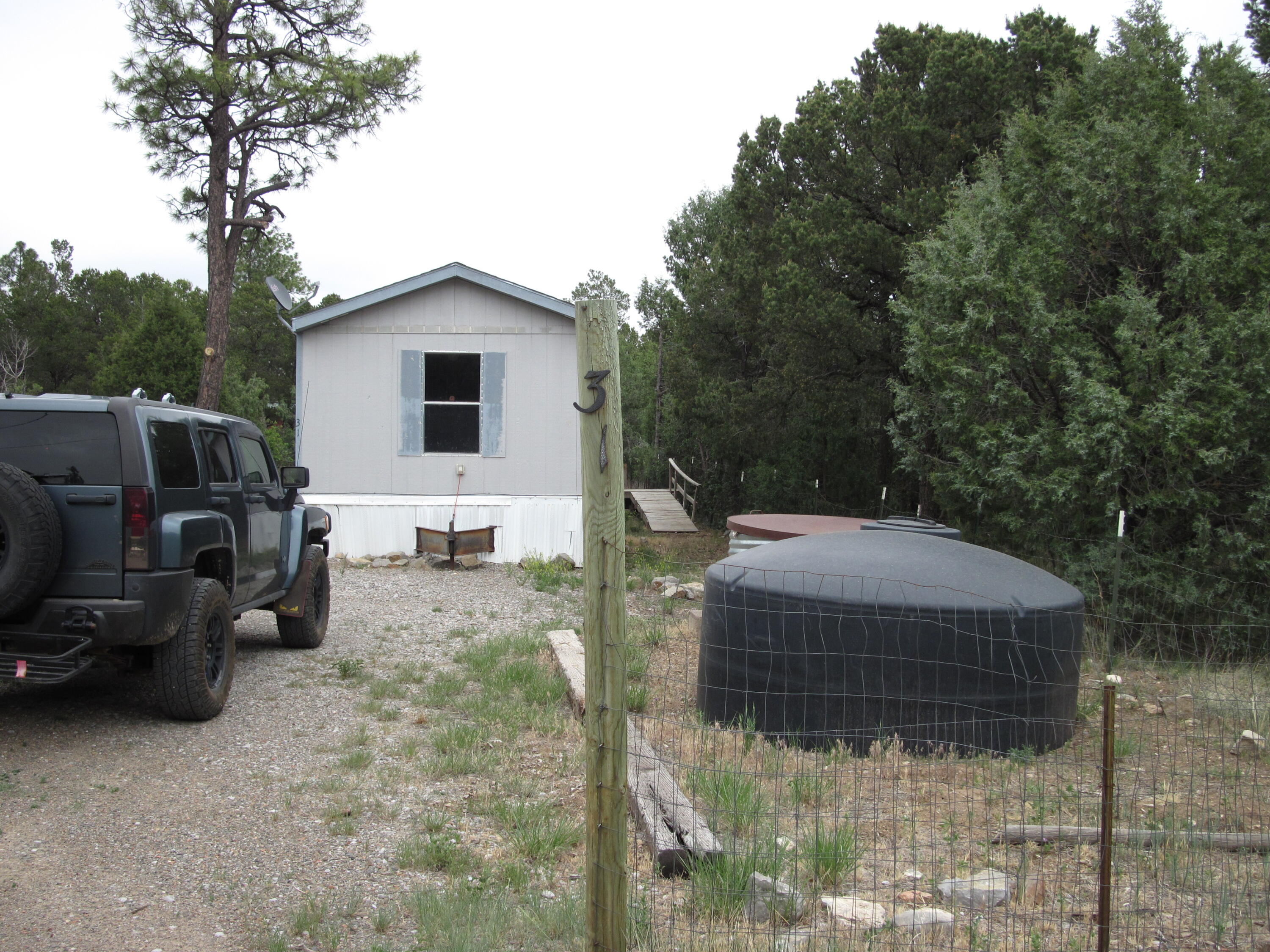 2nd image of 31 Lark Rd, Tijeras, NM 87059 | MLS# 1106318