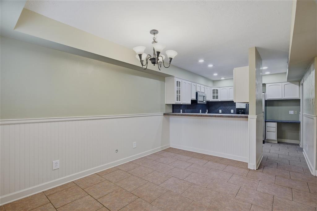 2308 Lake Street — photo 5