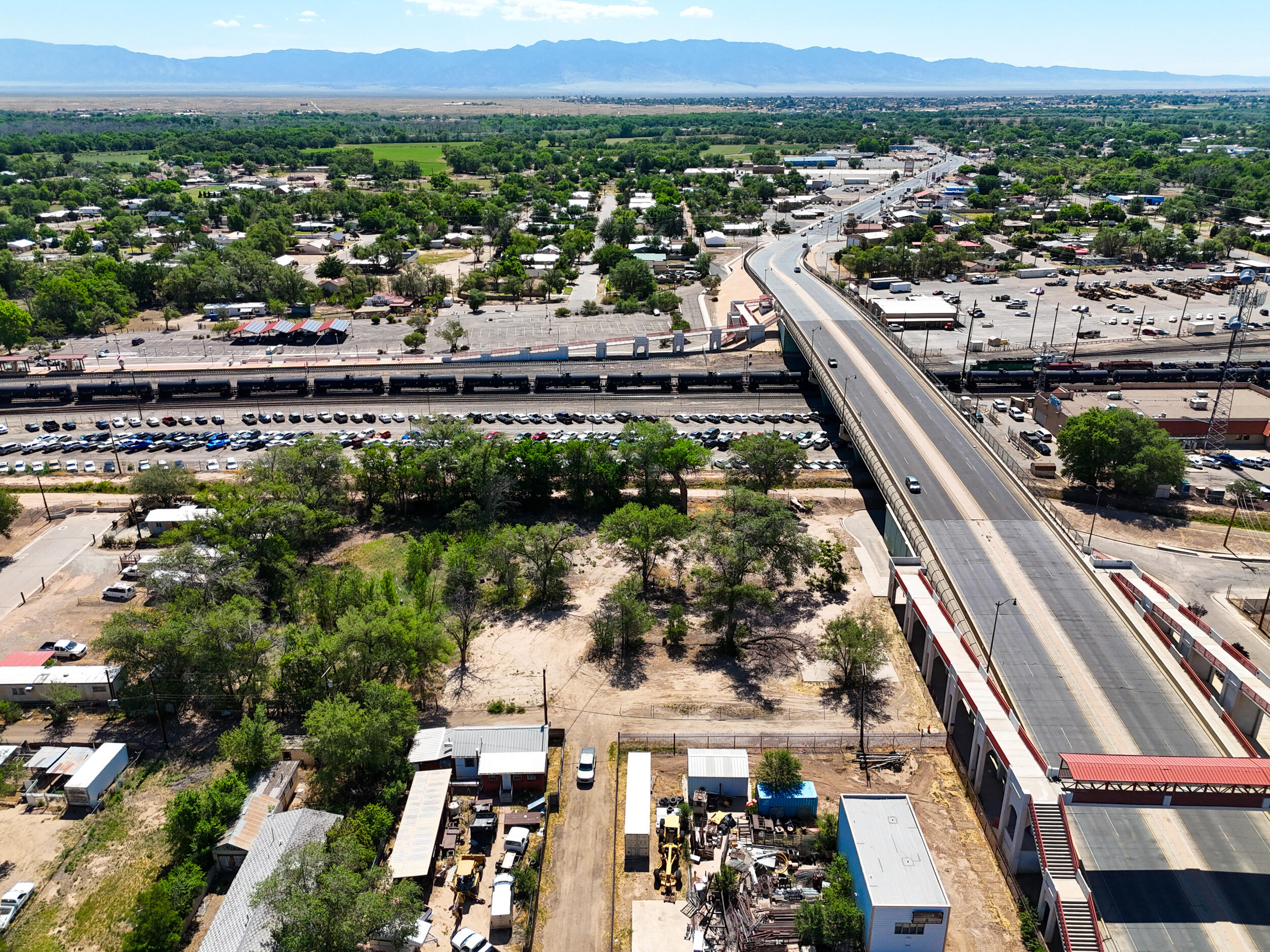 Photo 15 — 100 & 112 W Reinken Avenue