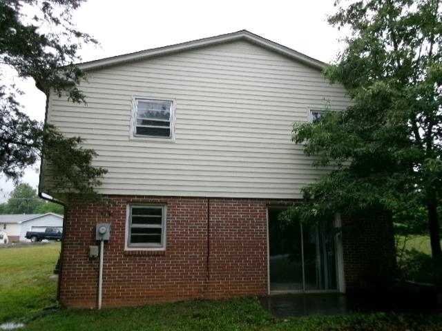 25 Hoods Ct