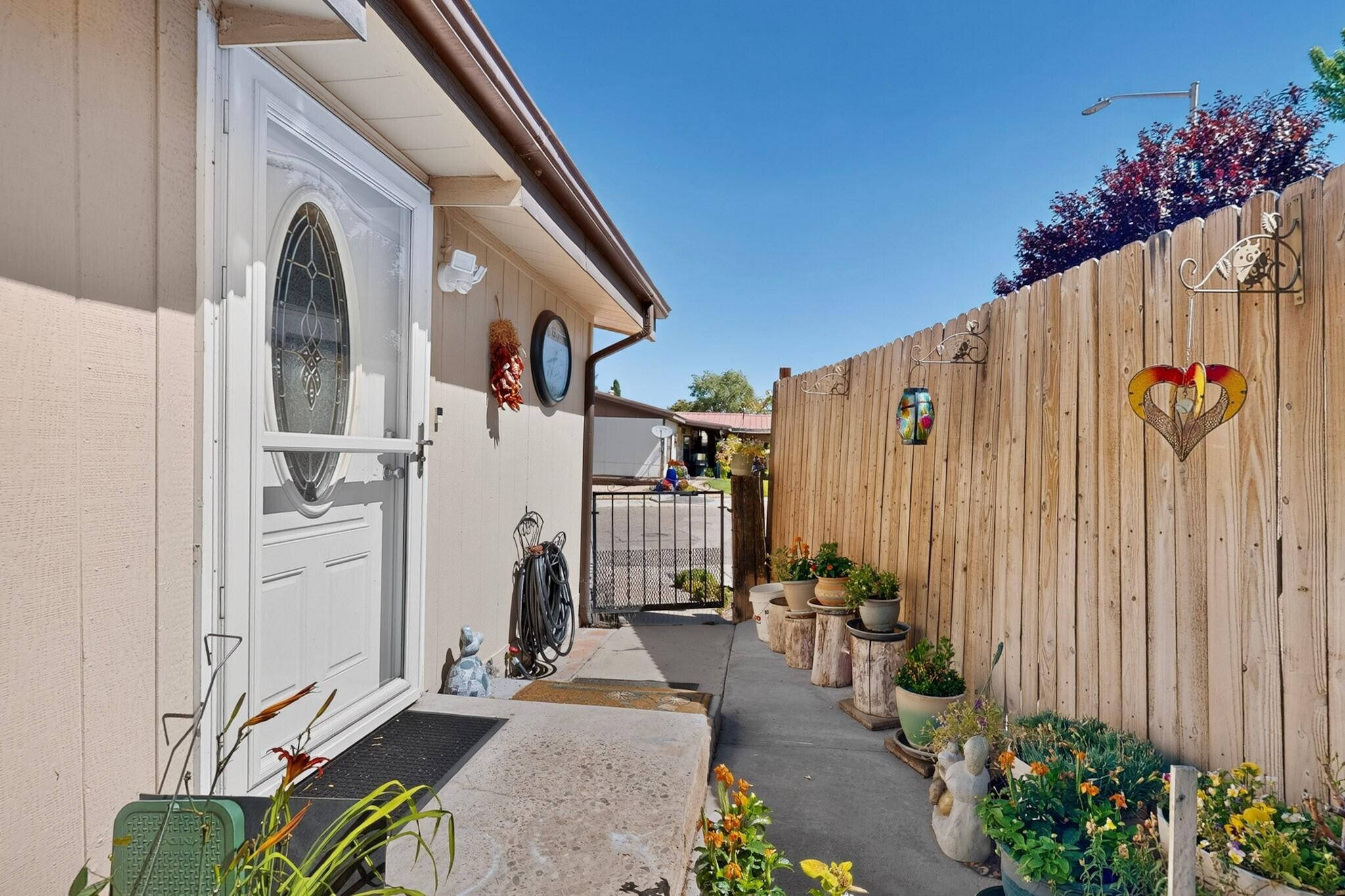 Photo 2 — 8512 Stream Street NE