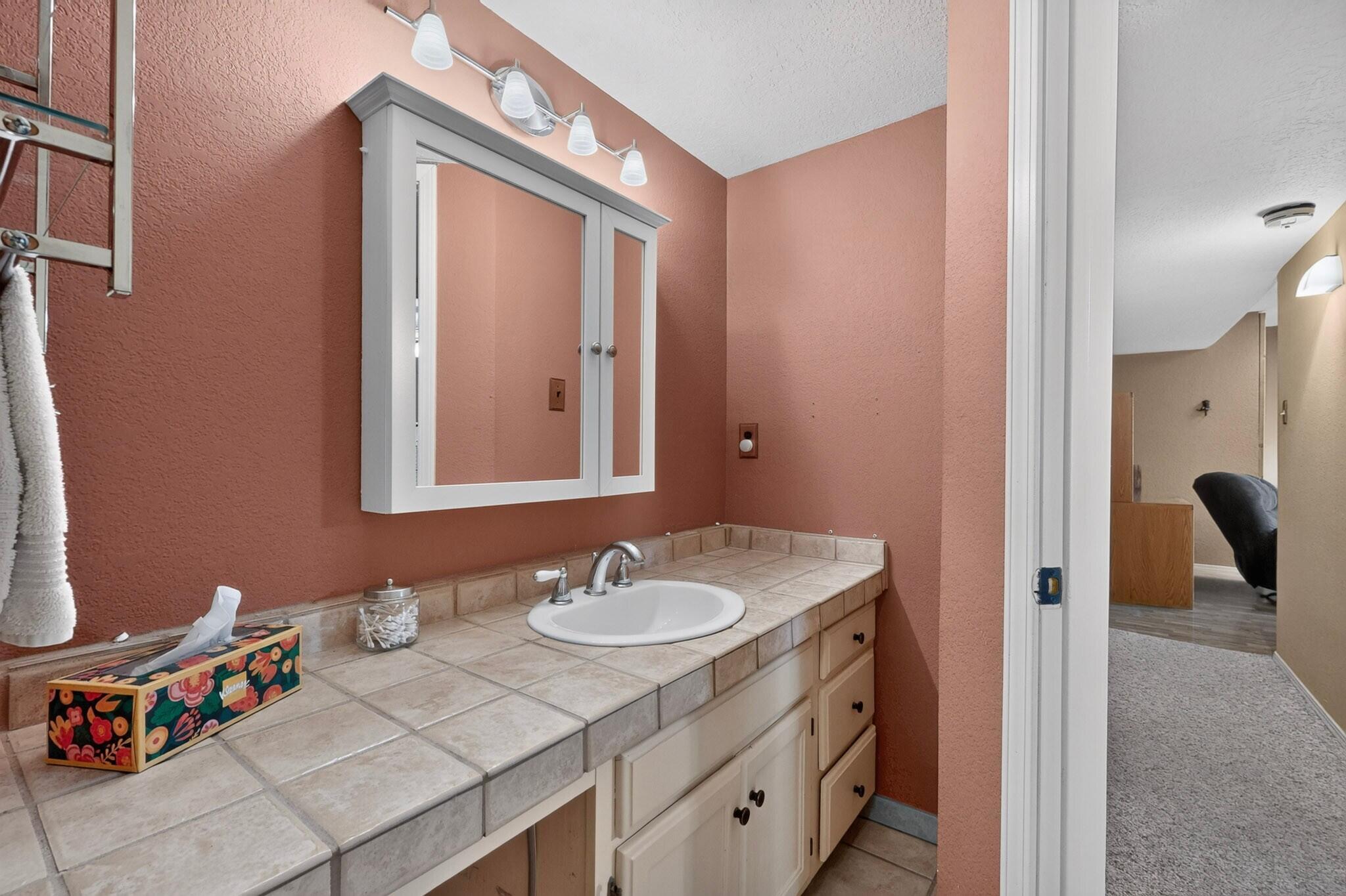 Photo 20 — 13128 Verbena Place NE