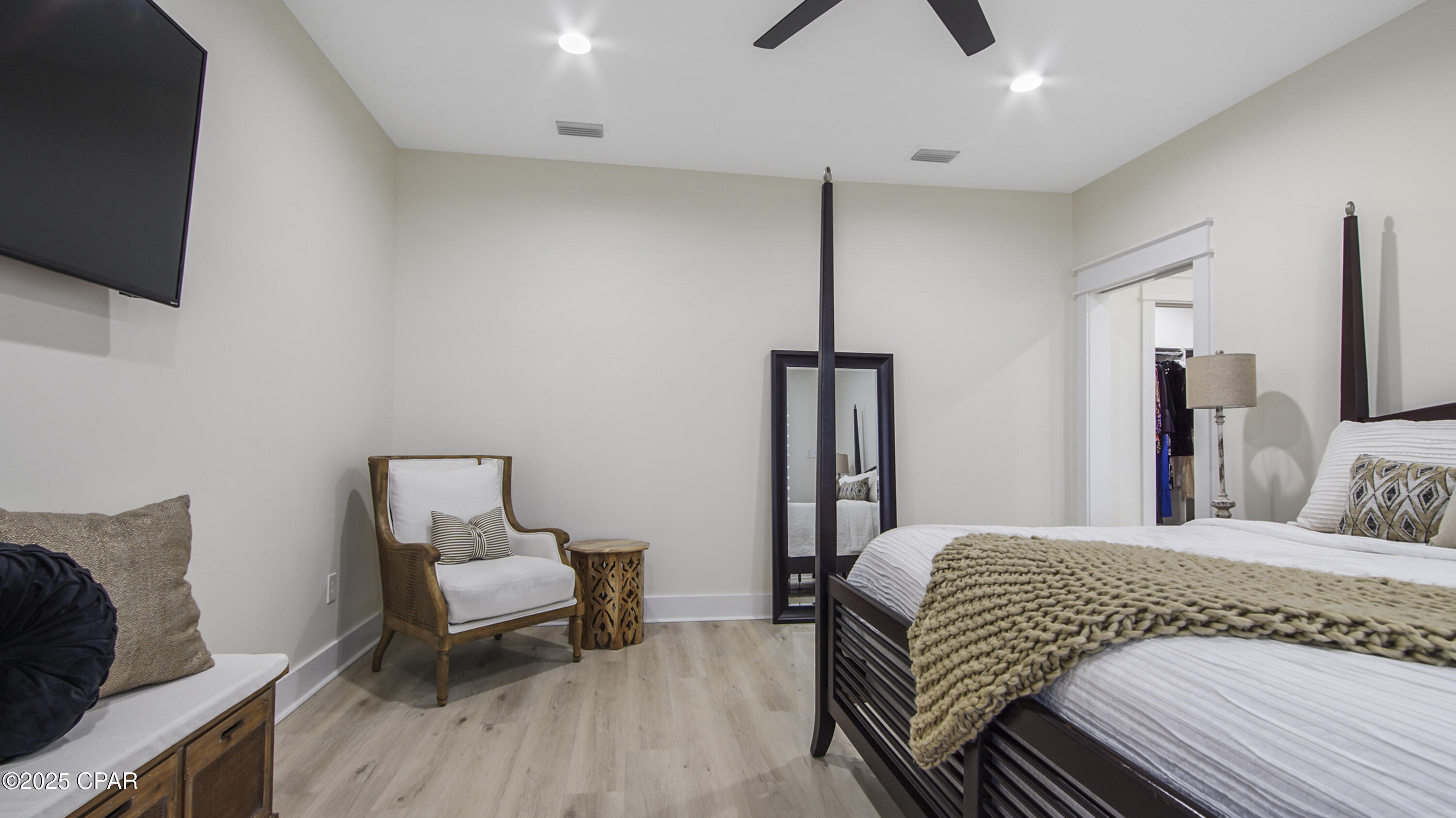 3207 Swordfish Drive, Panama City Beach, FL 32408 thumbnail, photo 31 of 59